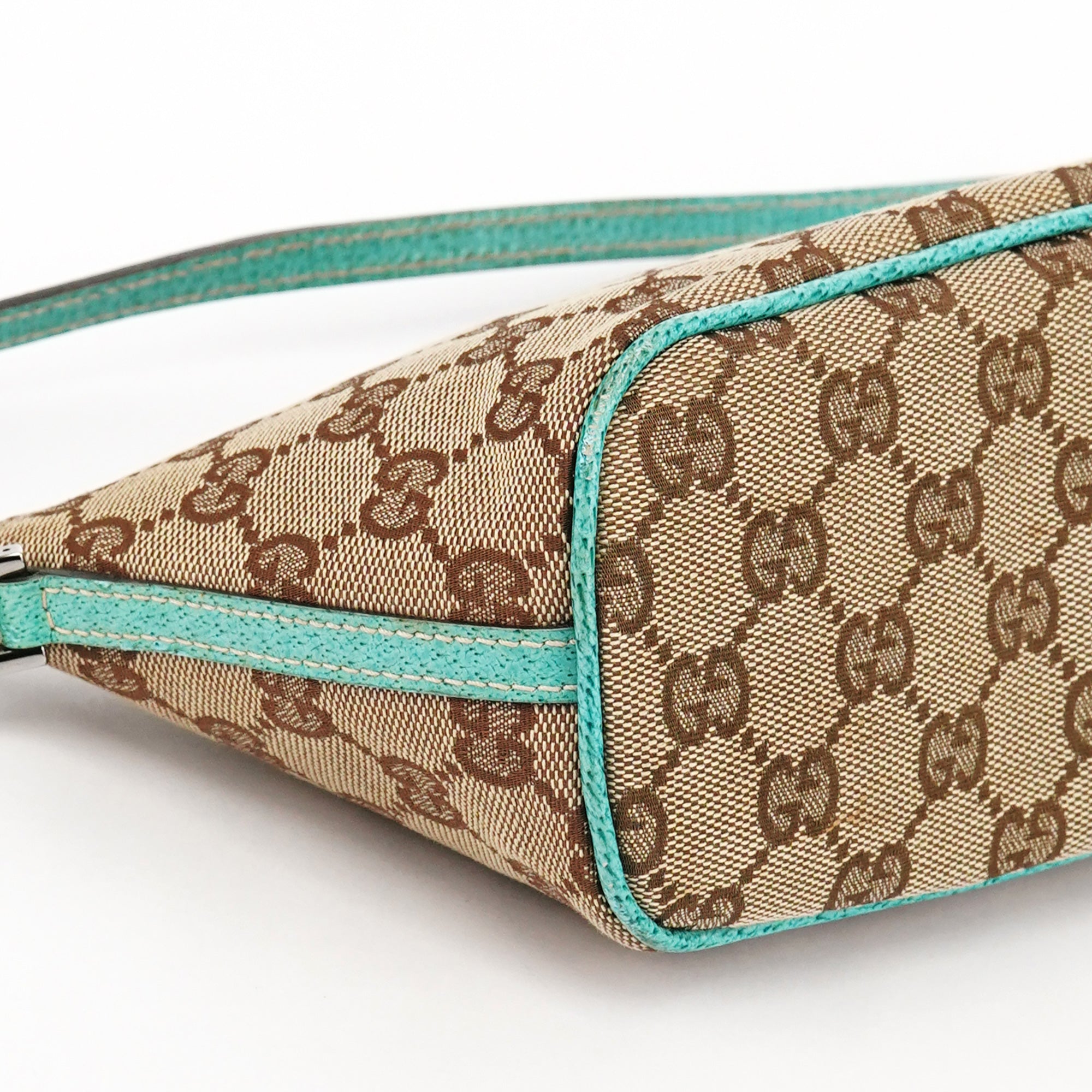 07198 Beige Turquoise GG Boat Pochette