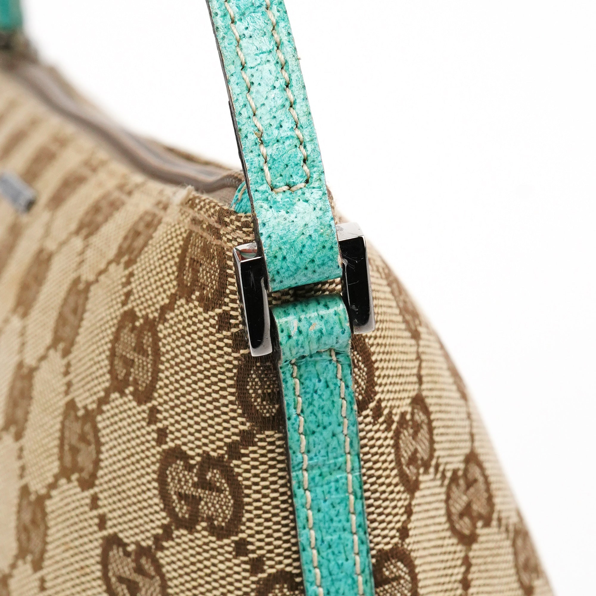 07198 Beige Turquoise GG Boat Pochette