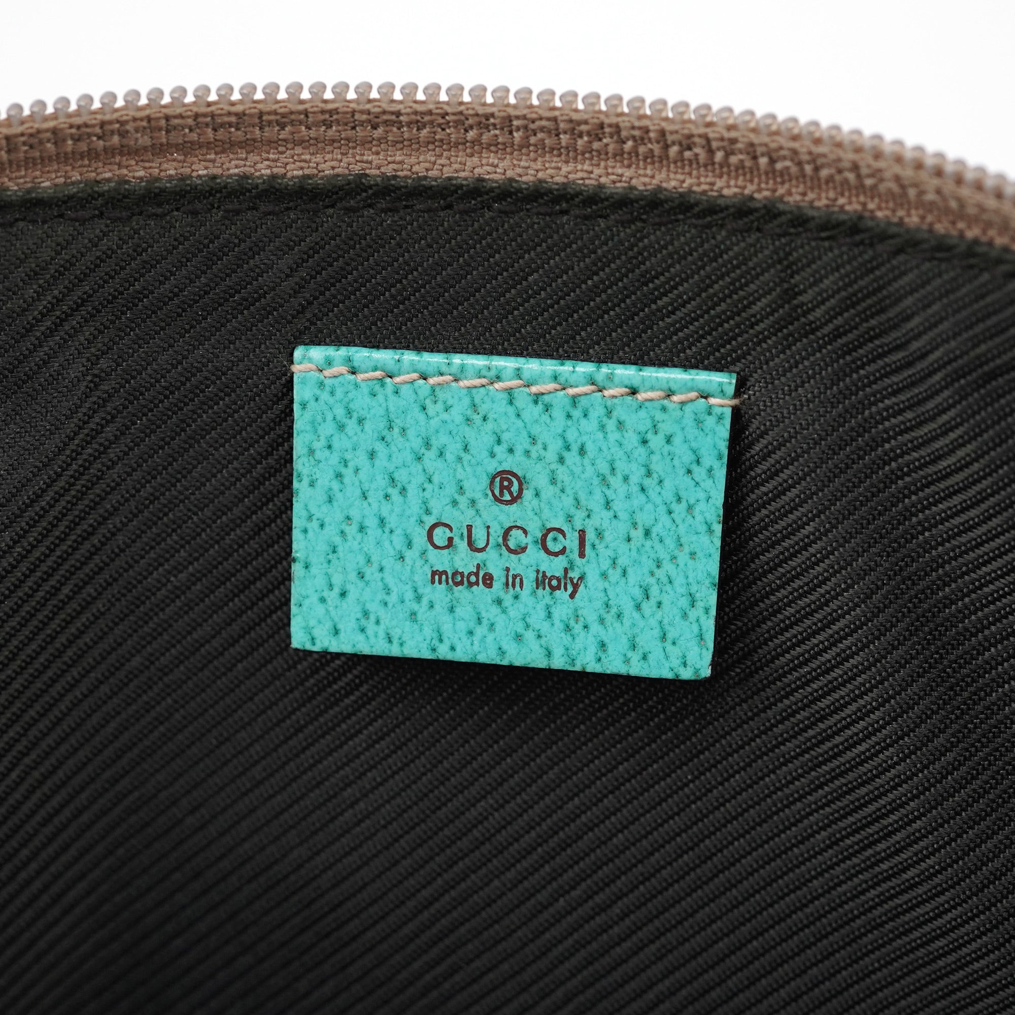 07198 Beige Turquoise GG Boat Pochette