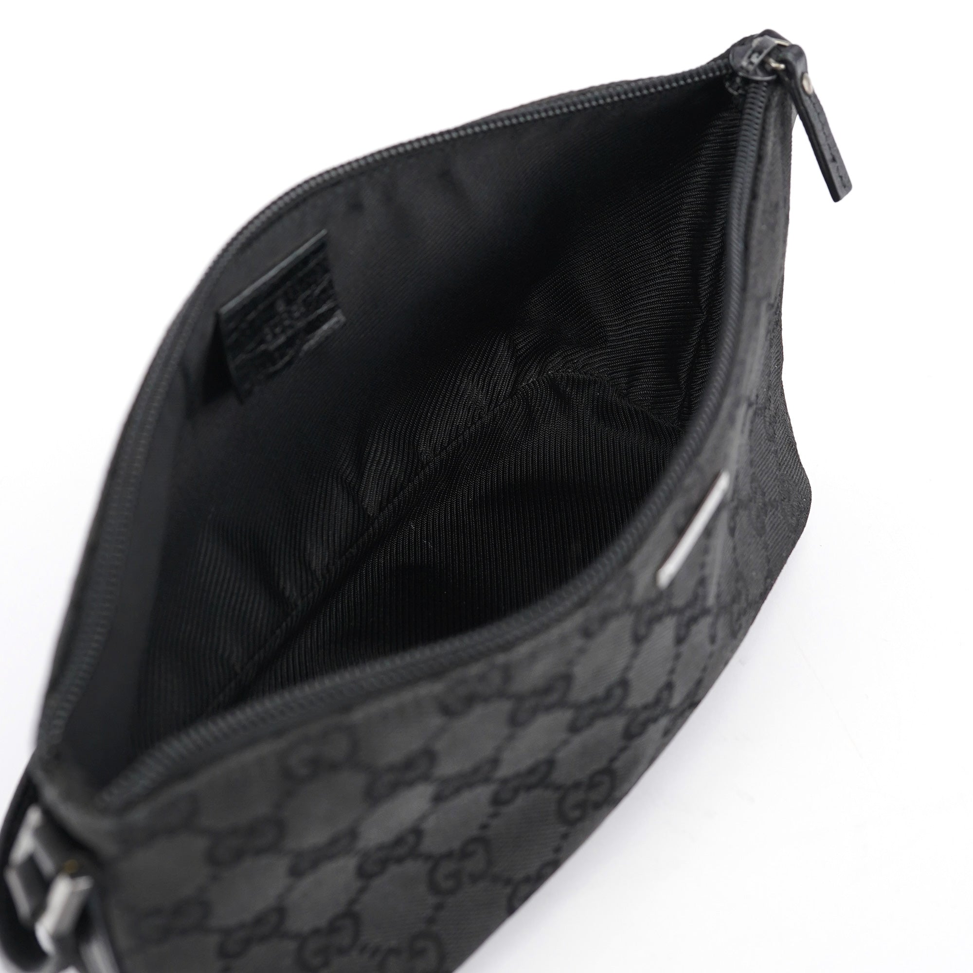 07198 Black GG Boat Pochette