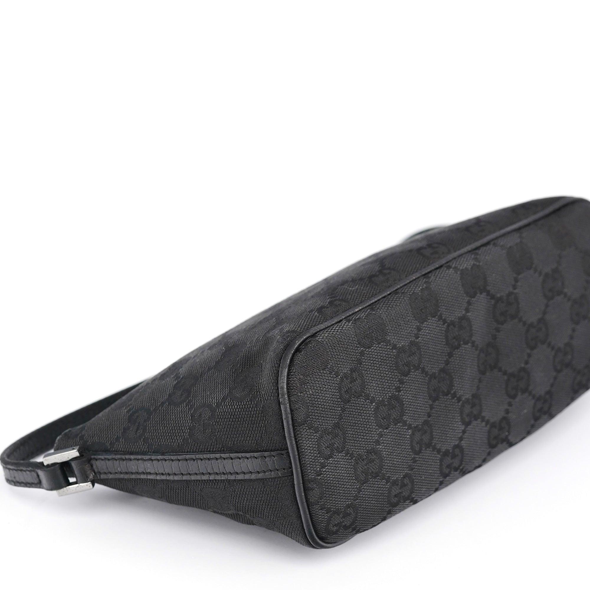 07198 Black GG Boat Pochette