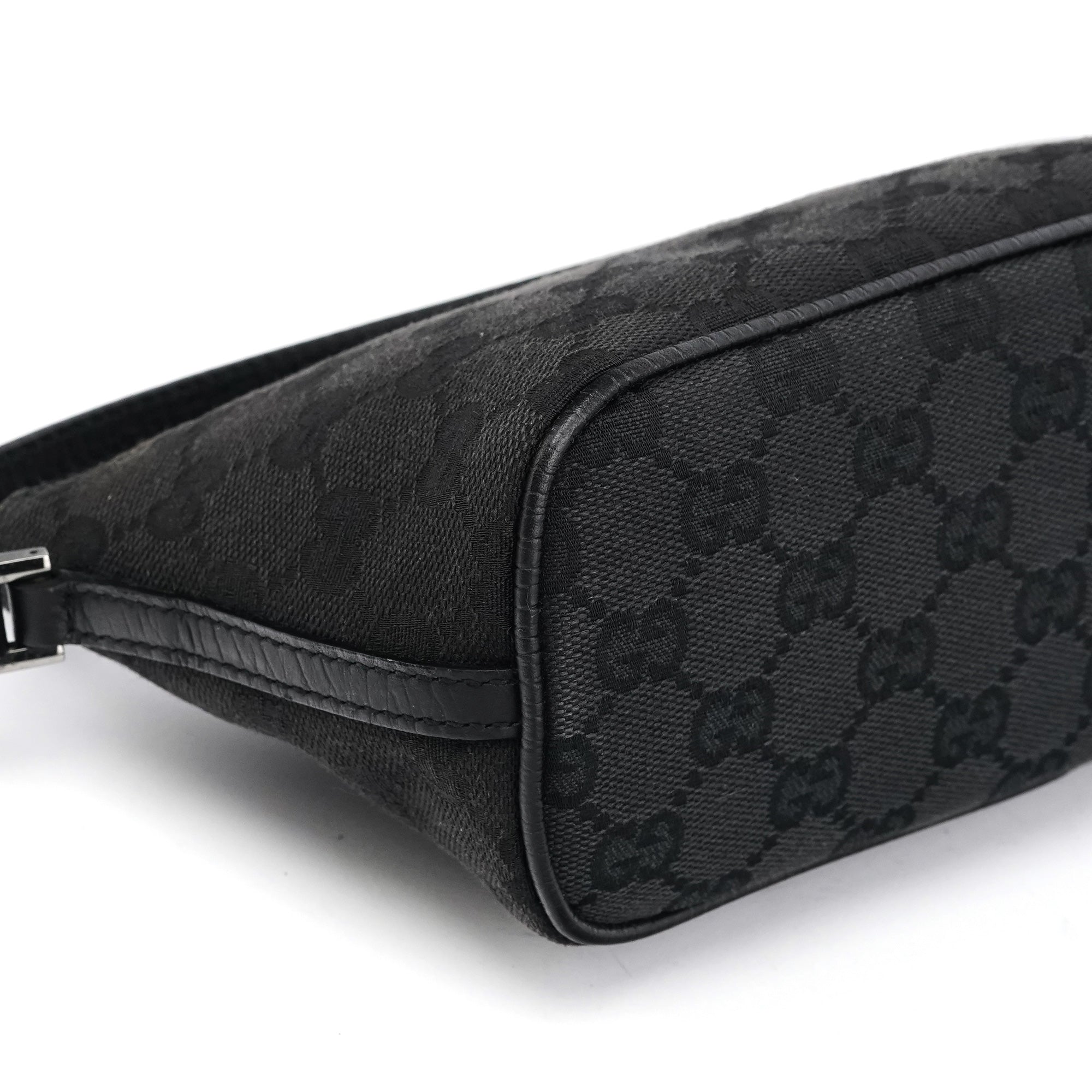 07198 Black GG Boat Pochette