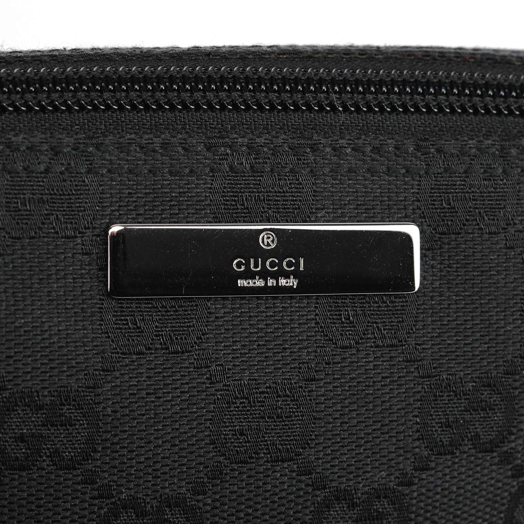 07198 Black GG Boat Pochette