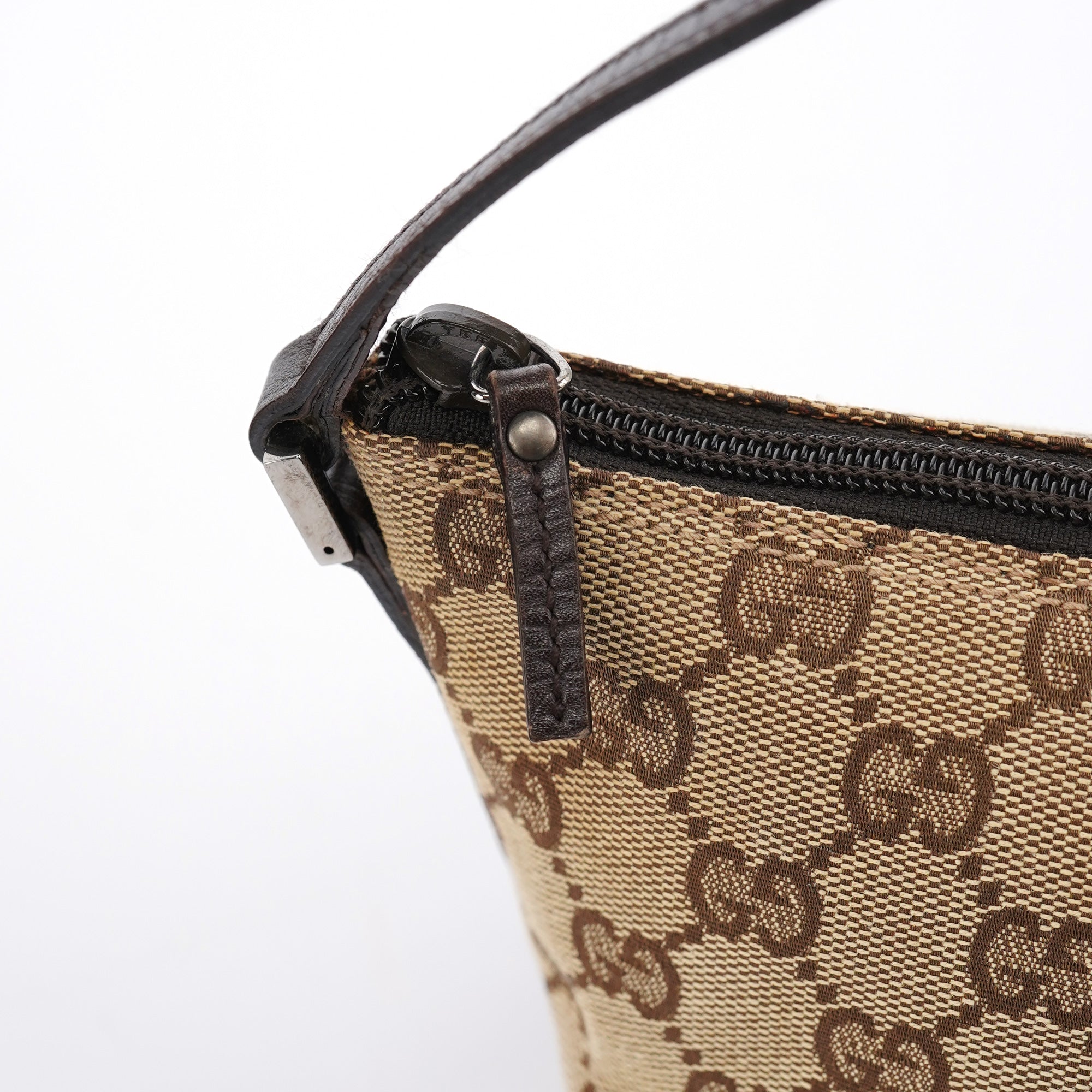 07198 Brown GG Boat Pochette