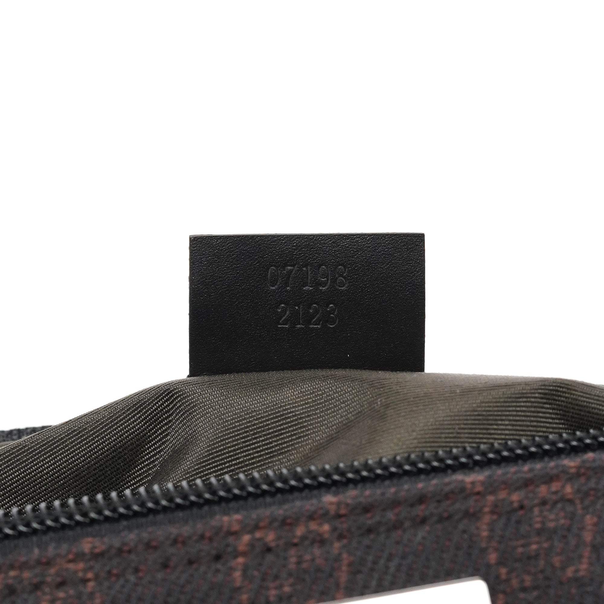 07198 Brown GG Boat Pochette