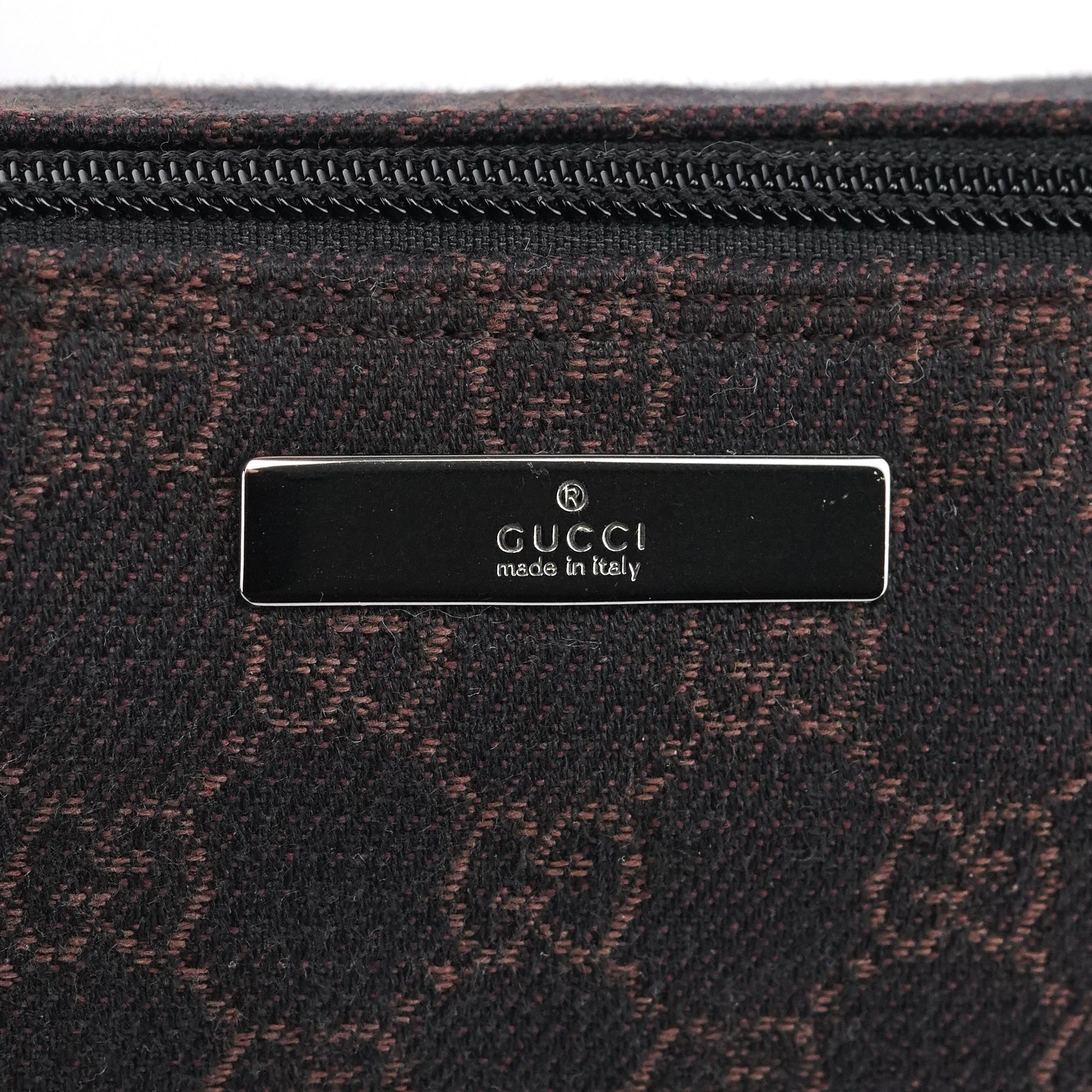 07198 Brown GG Boat Pochette