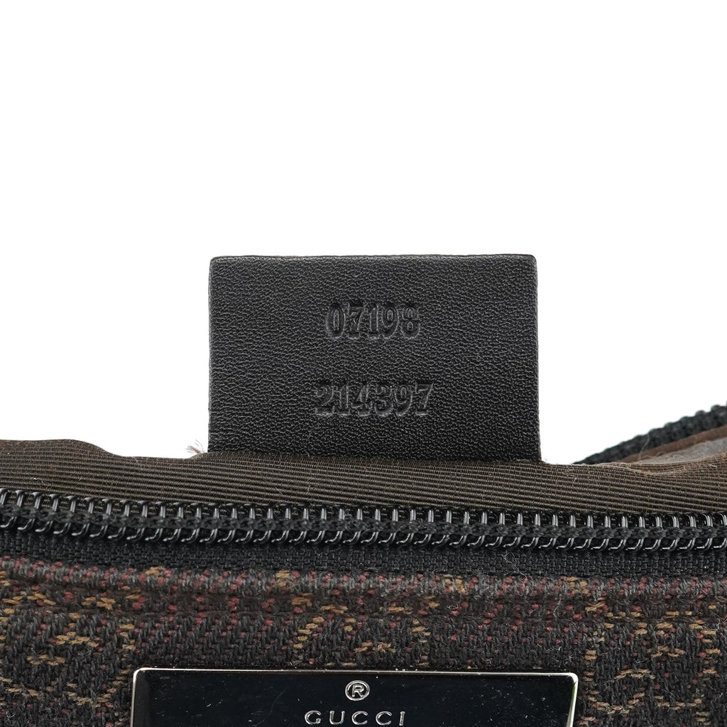07198 Brown GG Boat Pochette