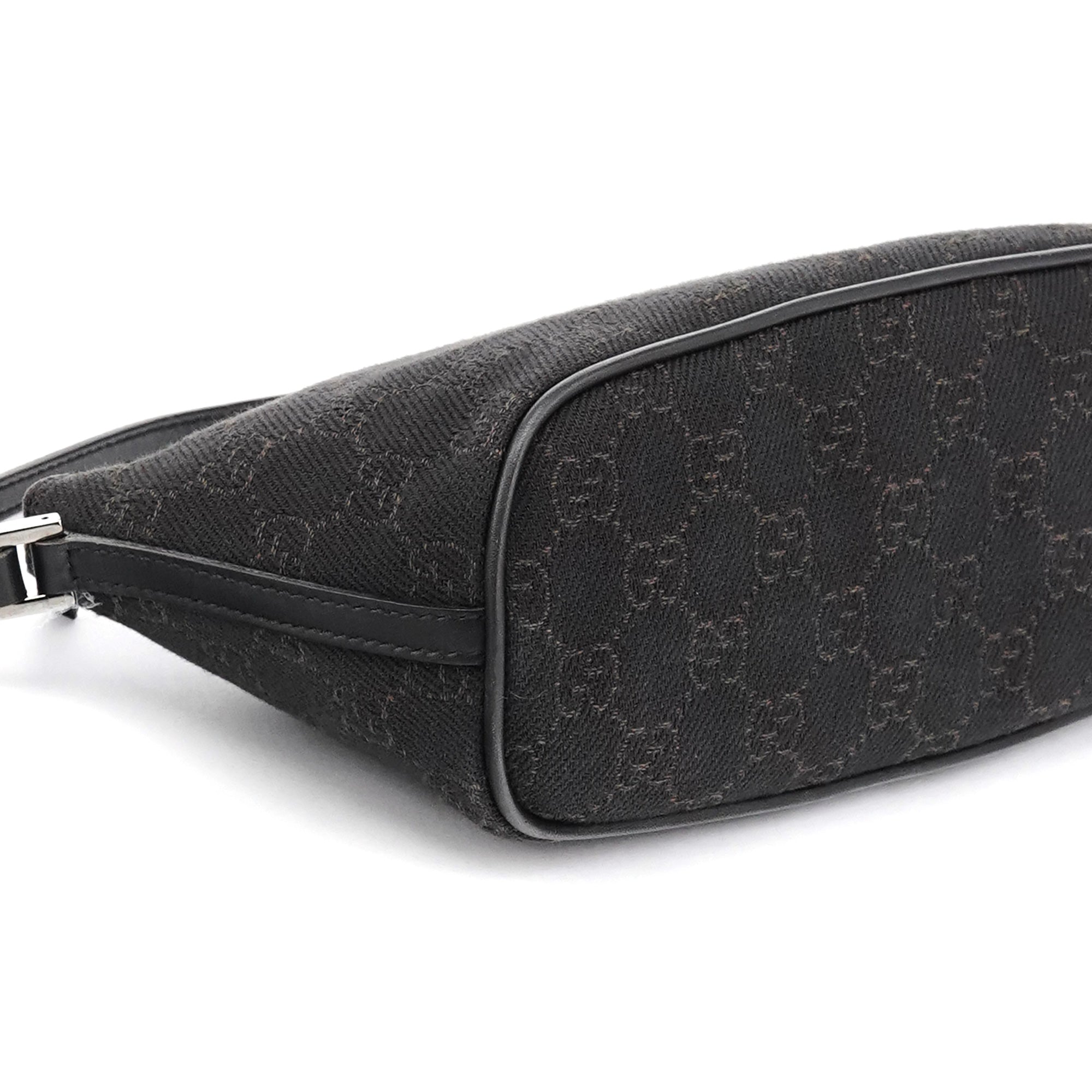 07198 Brown GG Boat Pochette