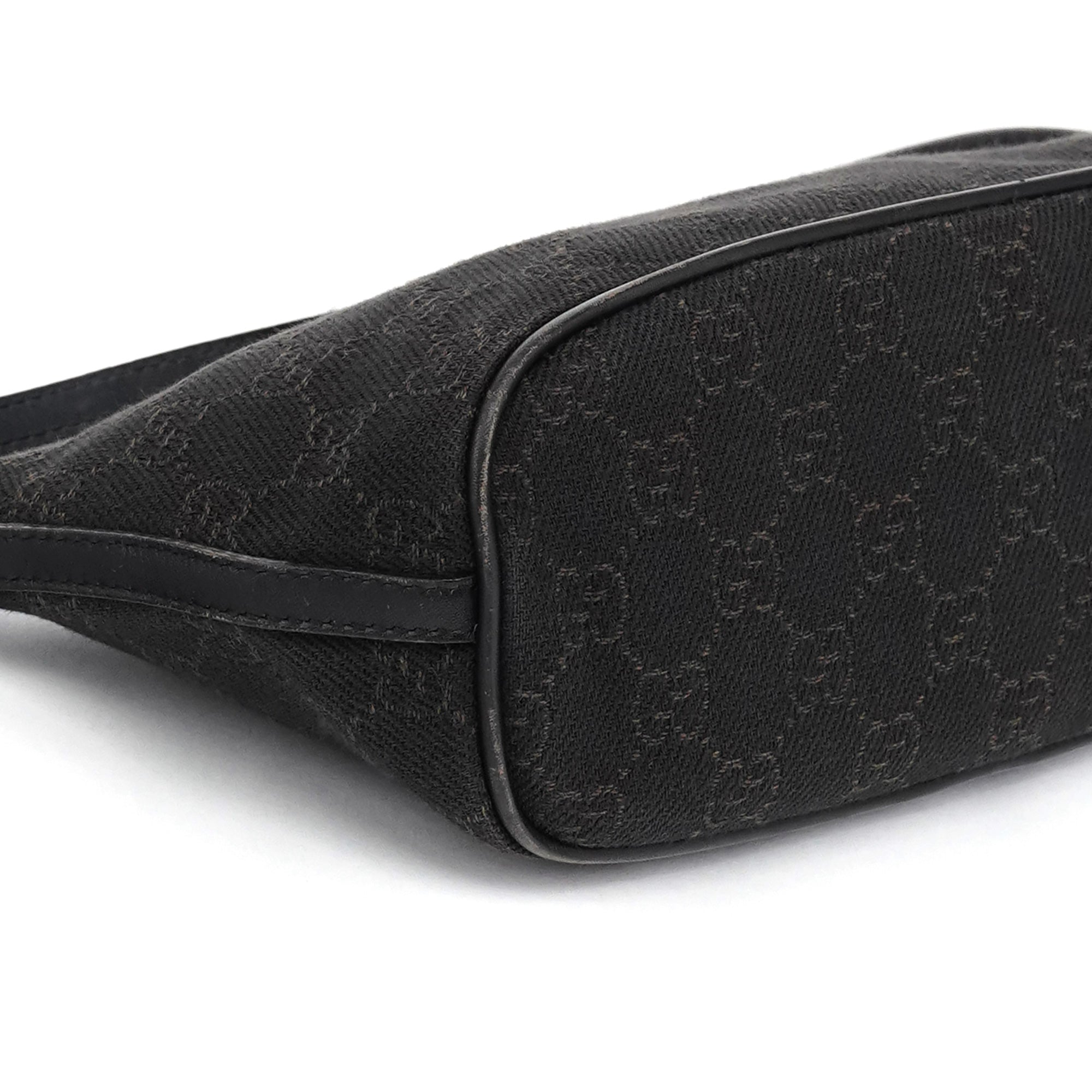 07198 Brown GG Boat Pochette