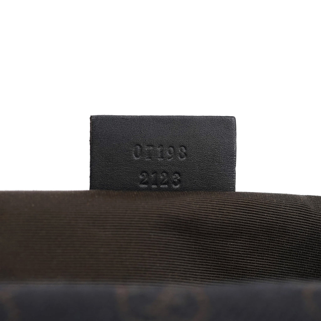 07198 Brown GG Boat Pochette