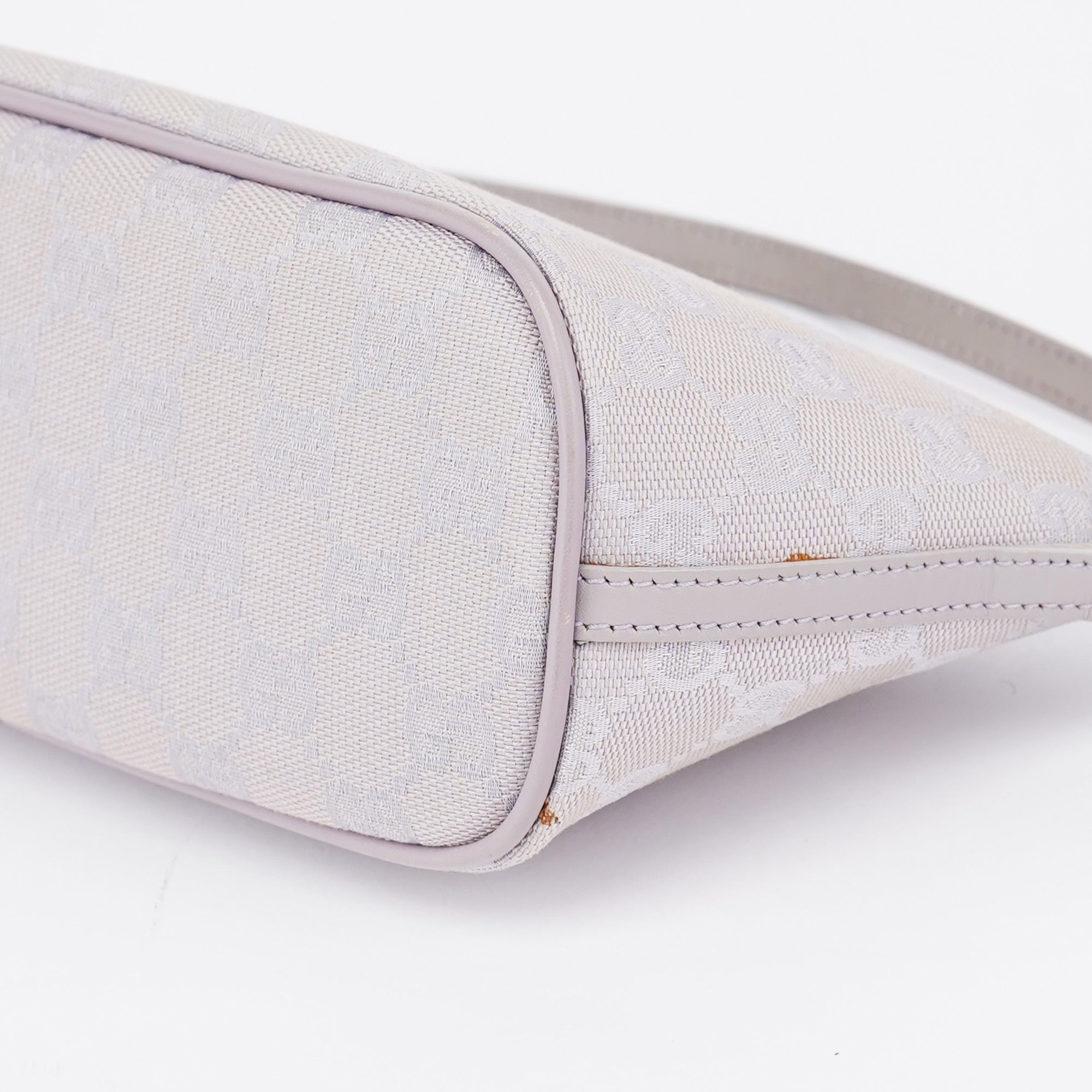 07198 Lavender GG Boat Pochette