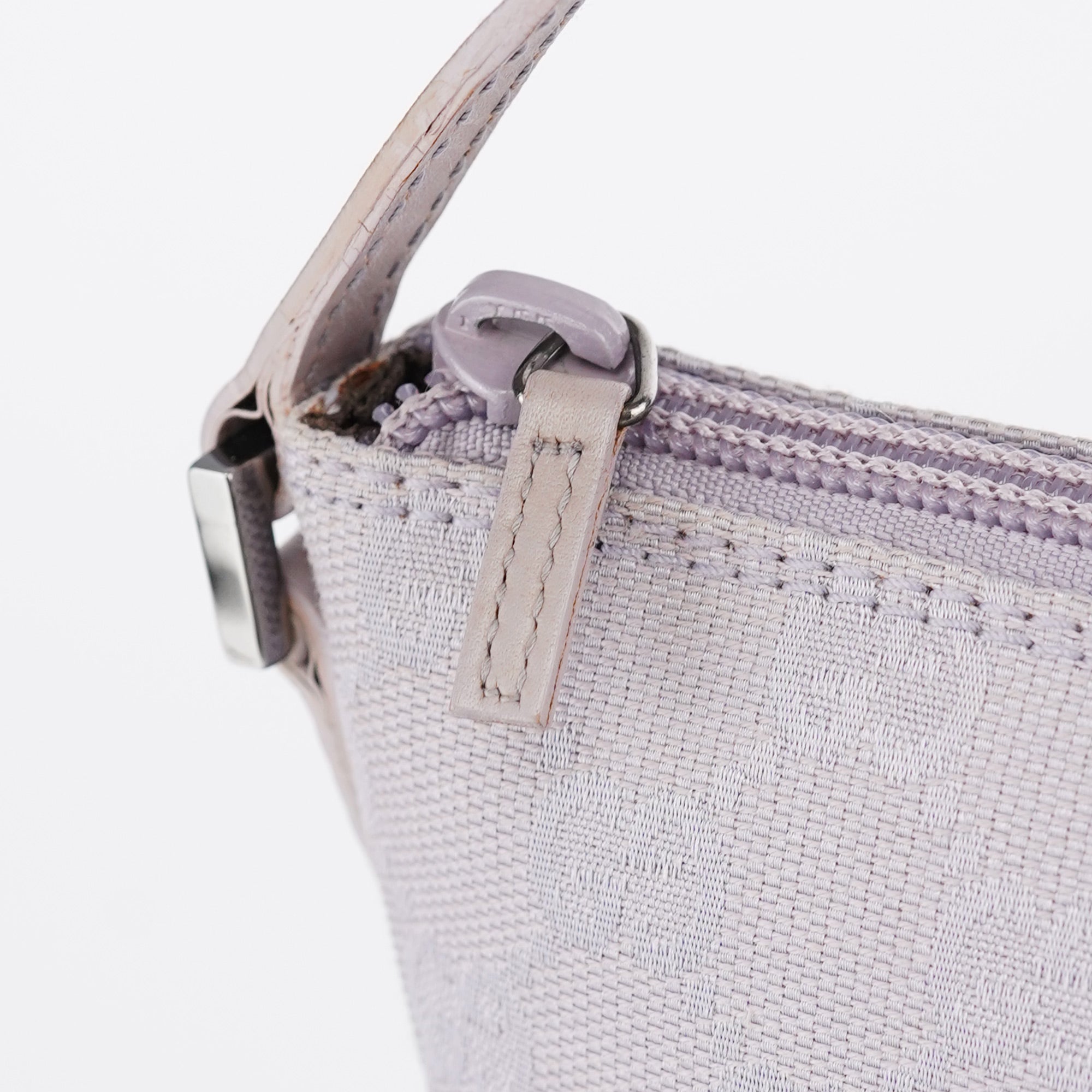 07198 Lavender GG Boat Pochette