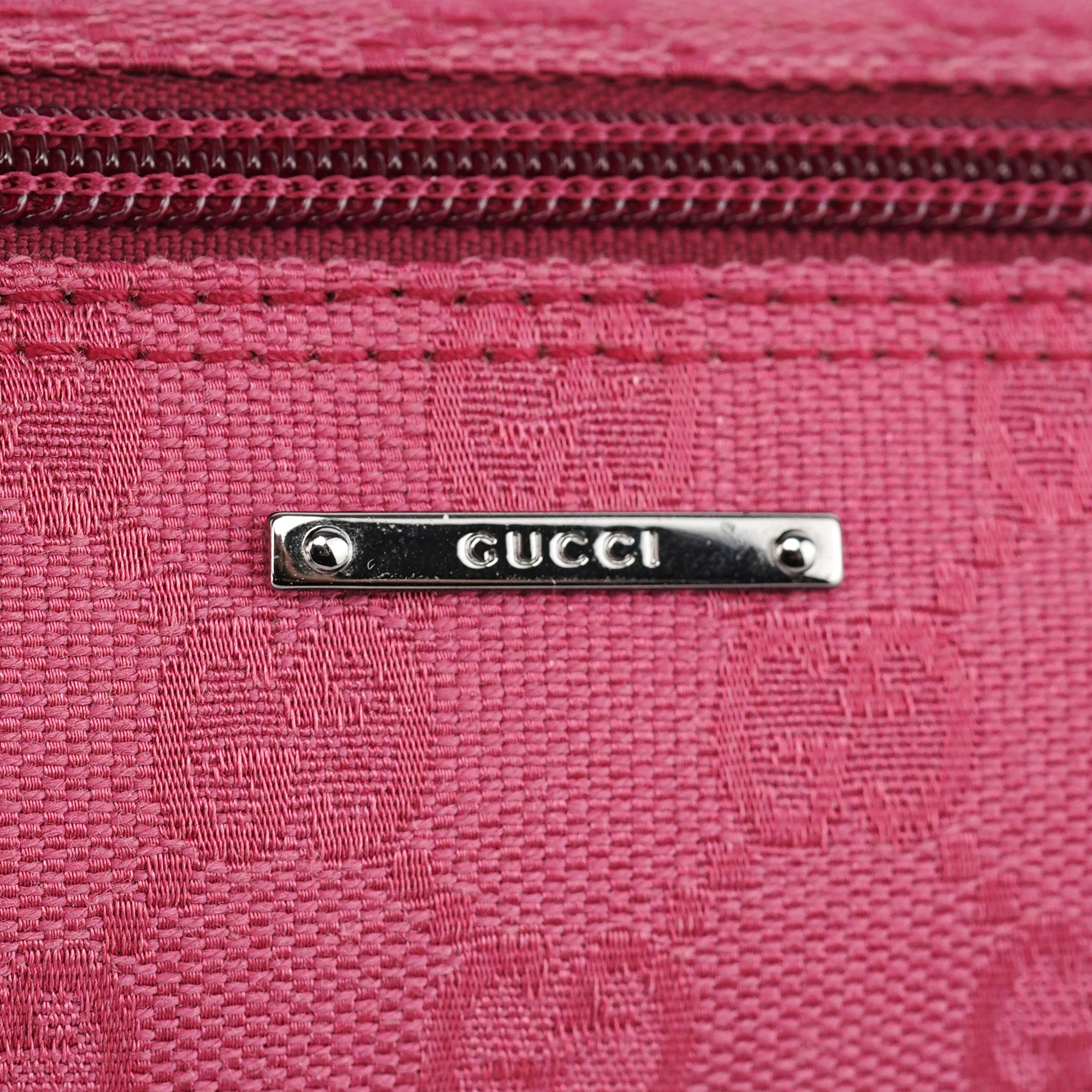 07198 Pink GG Boat Pochette