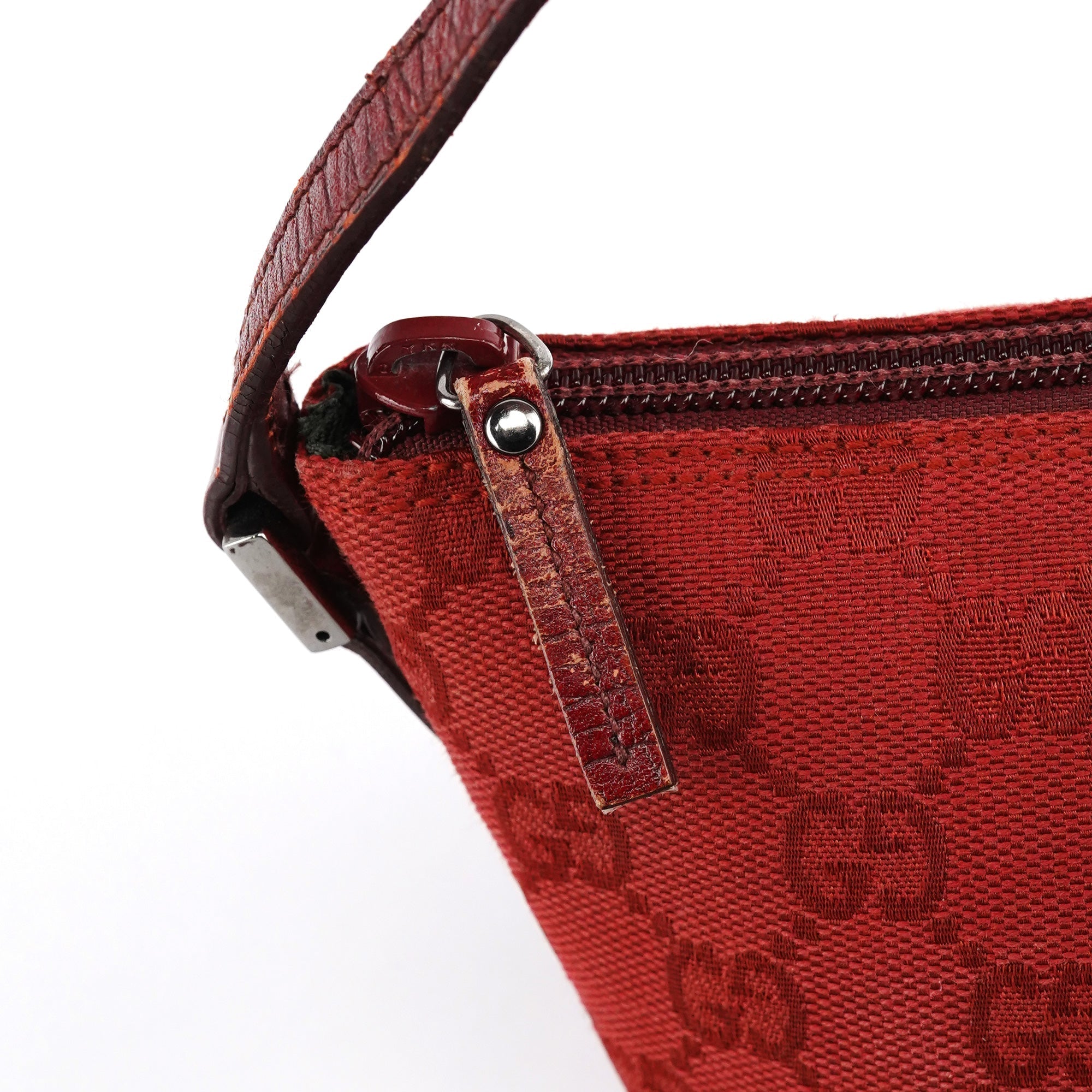 07198 Red GG Boat Pochette