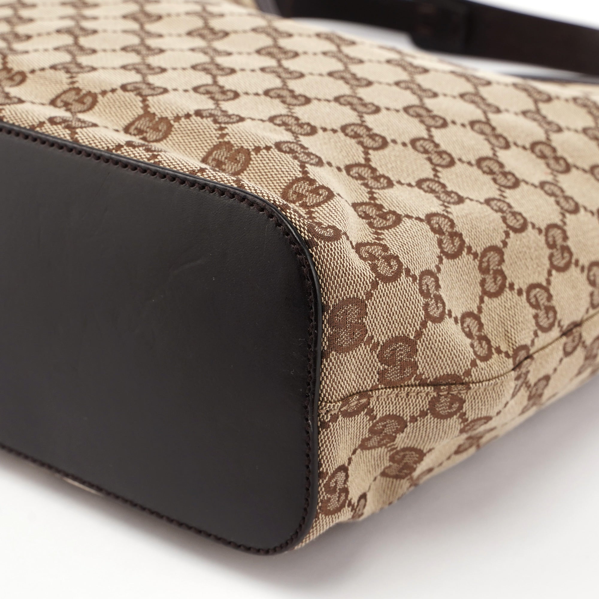 106242 Beige Brown GG Shoulder Bag