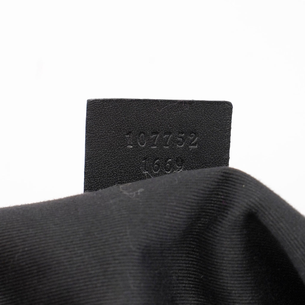 106242 Black GG Shoulder Bag