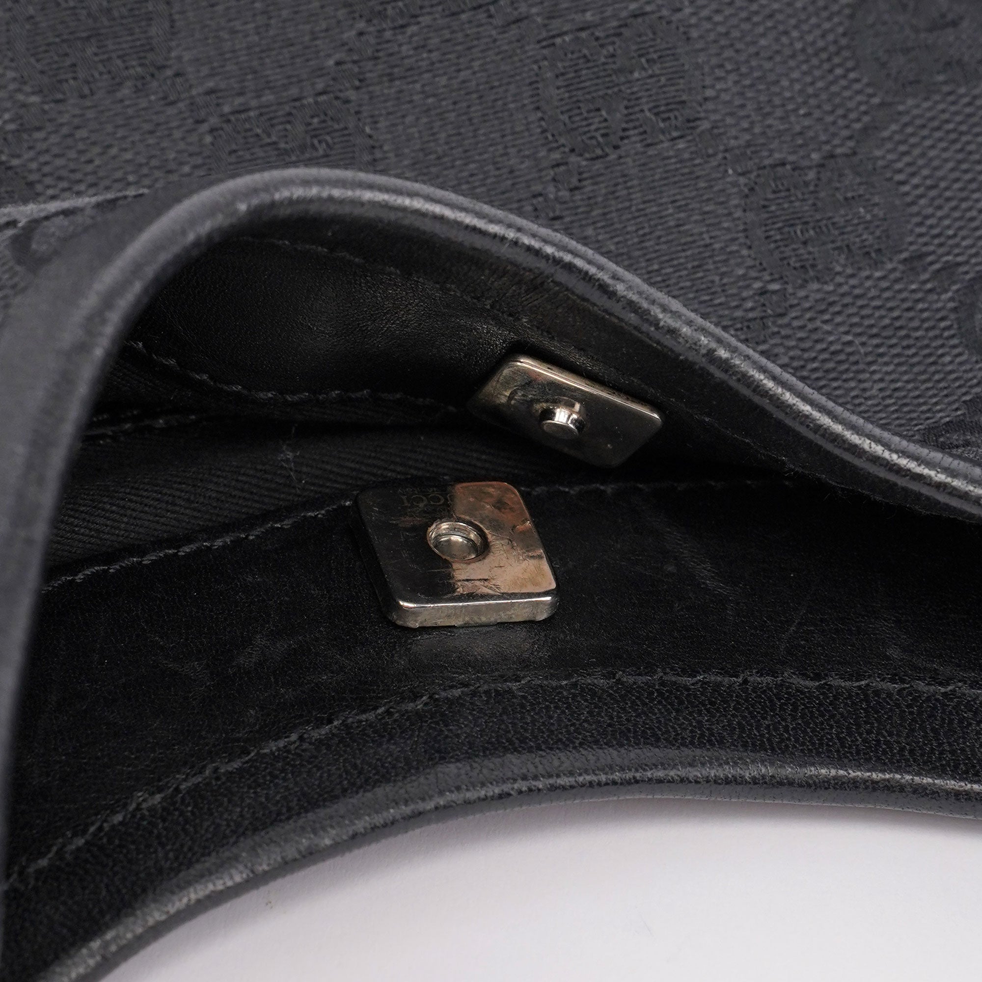 106242 Black GG Shoulder Bag