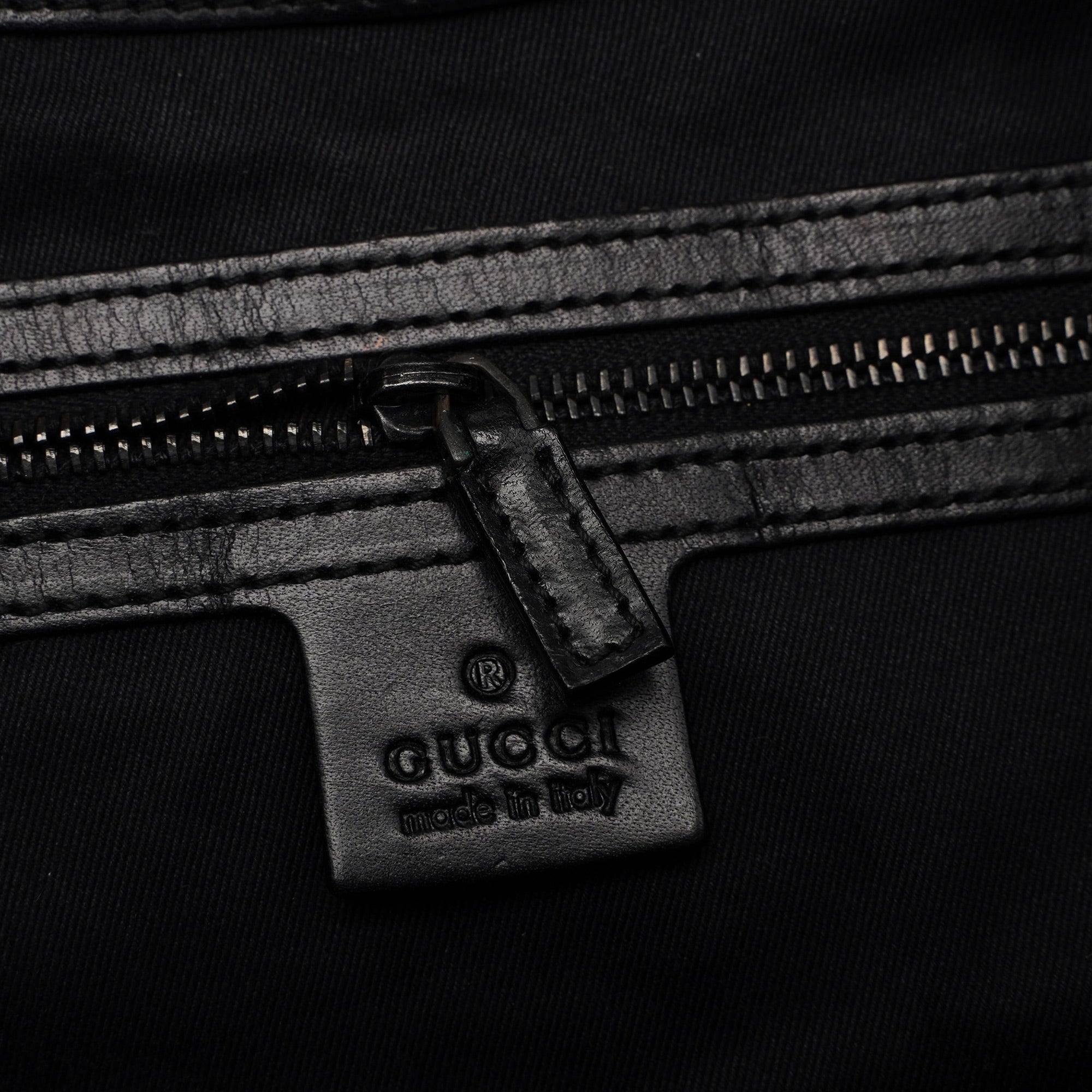 106242 Black GG Shoulder Bag