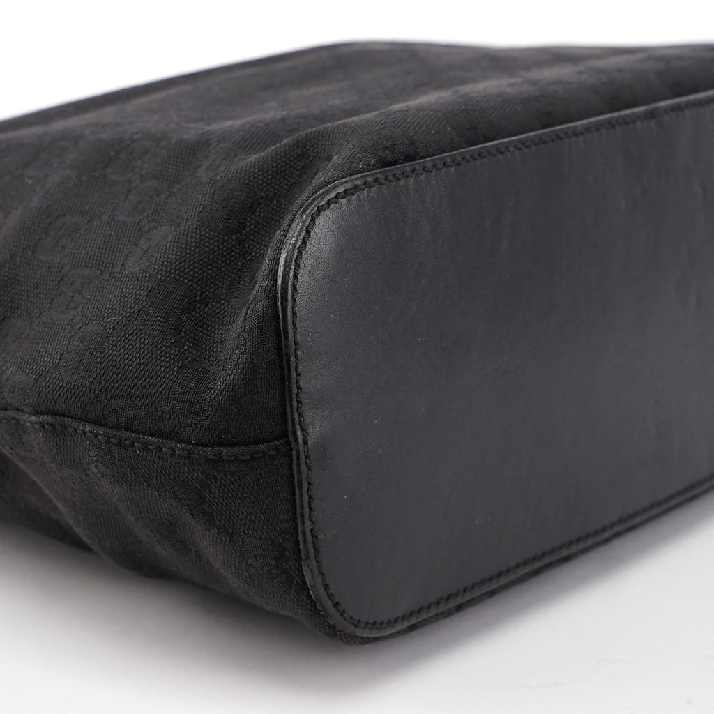 106242 Black GG Shoulder Bag