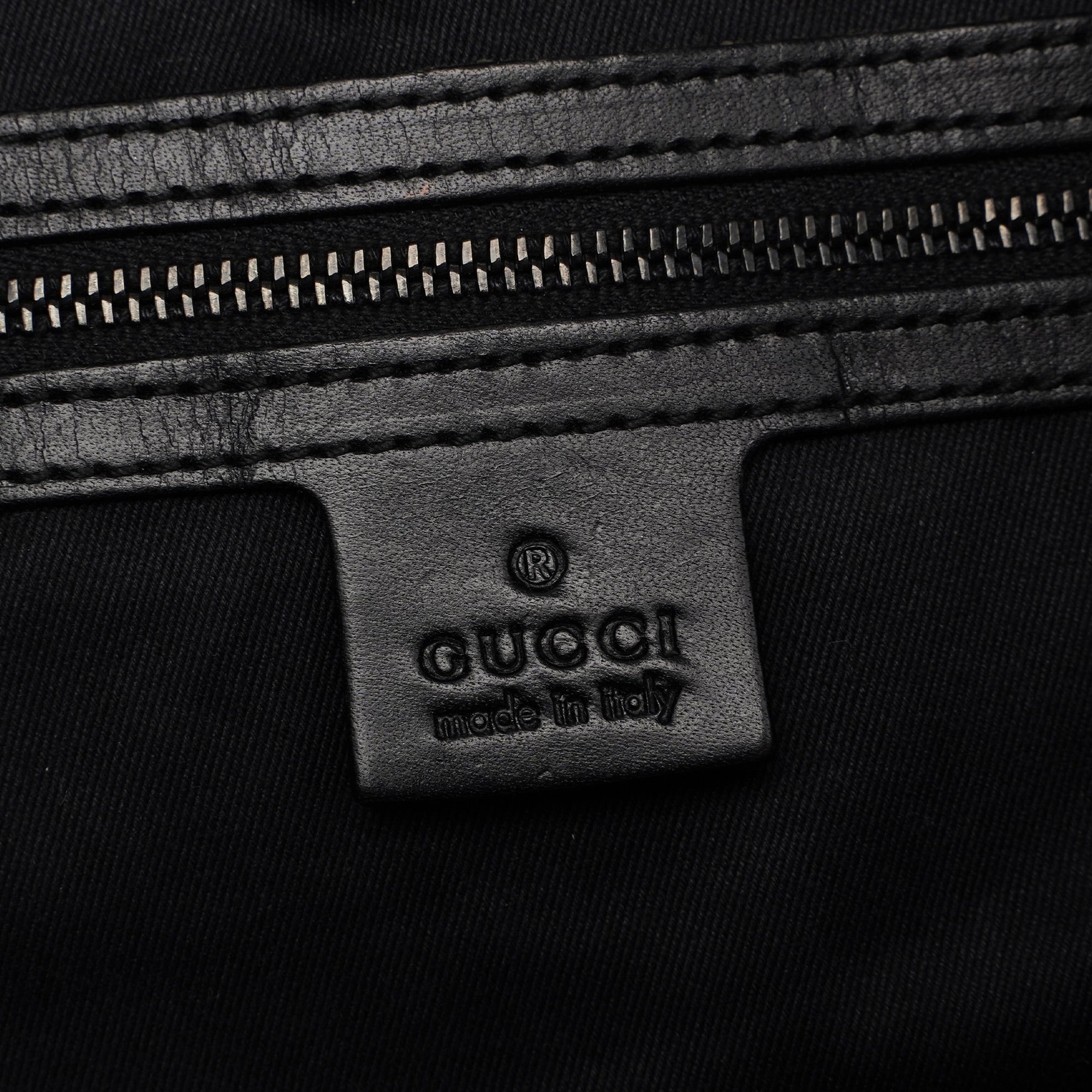 106242 Black GG Shoulder Bag