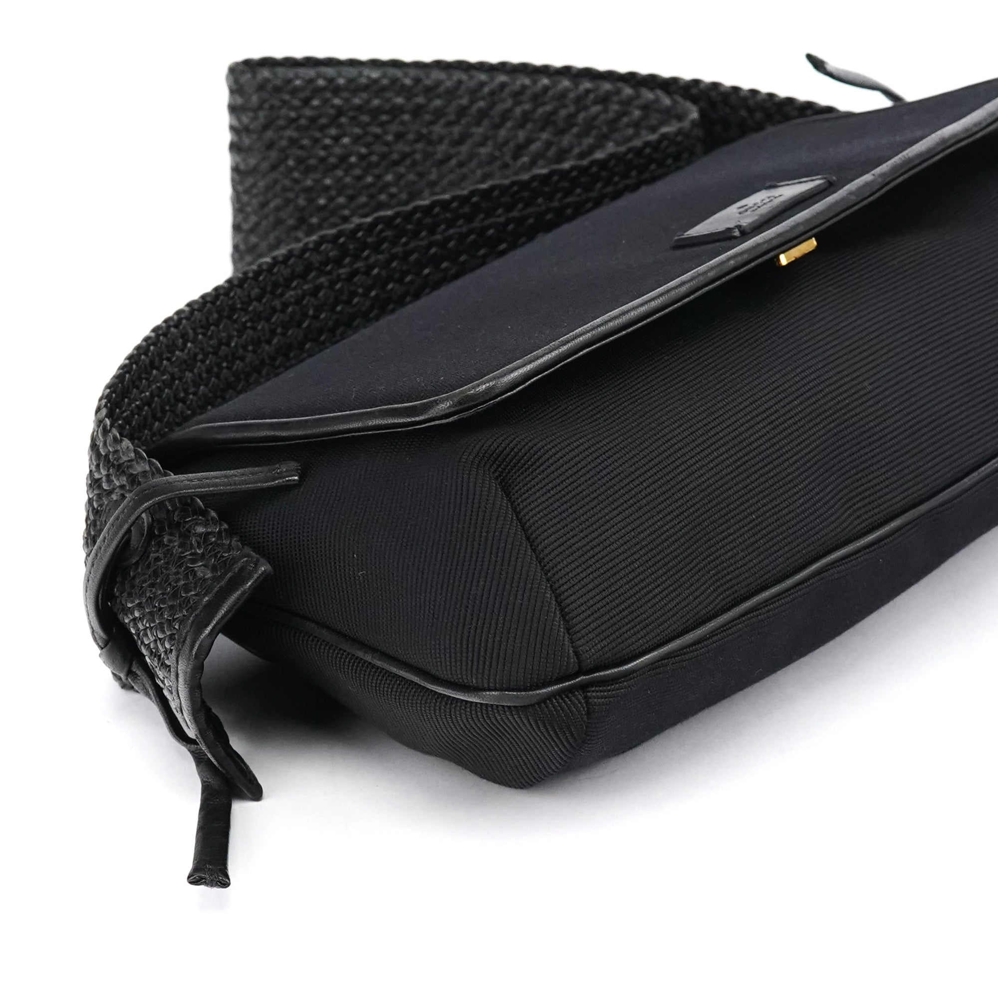 106295 Black Leather Nylon Shoulder Bag