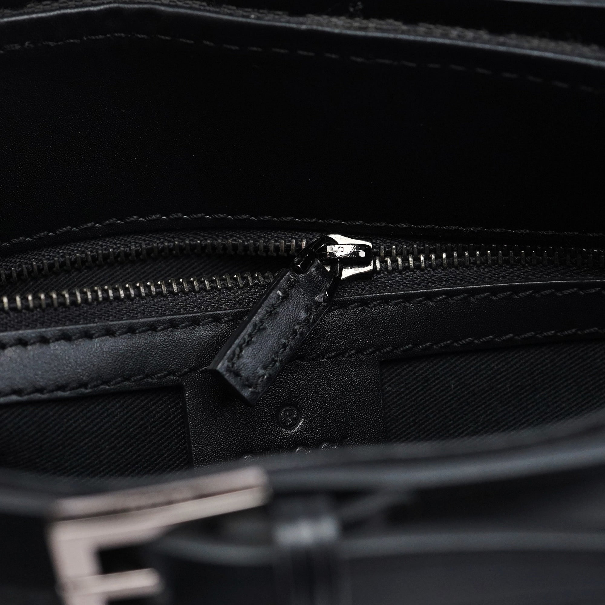 107757 Black GG Tote Bag
