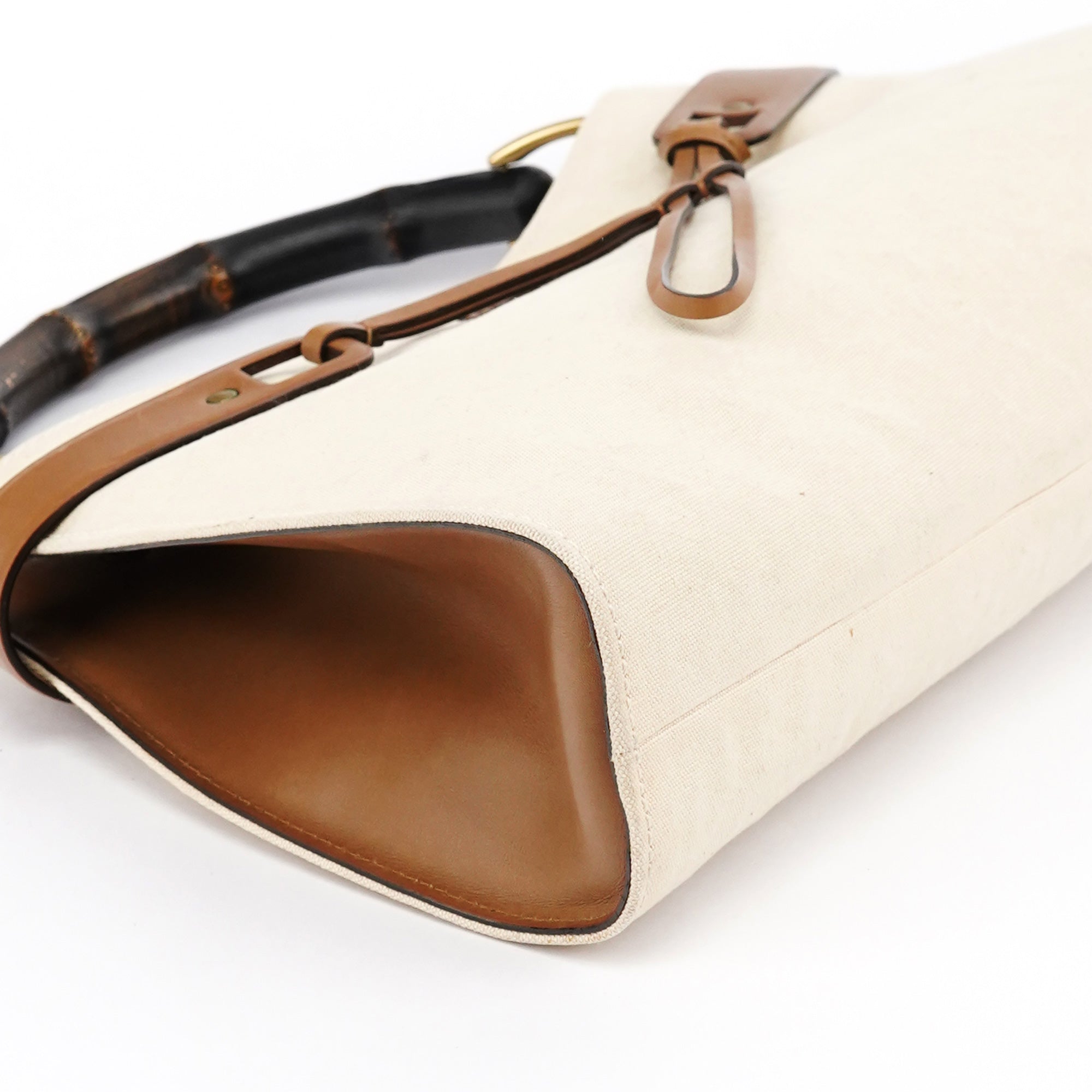 109136 Beige Canvas Bamboo Top Handle Bag