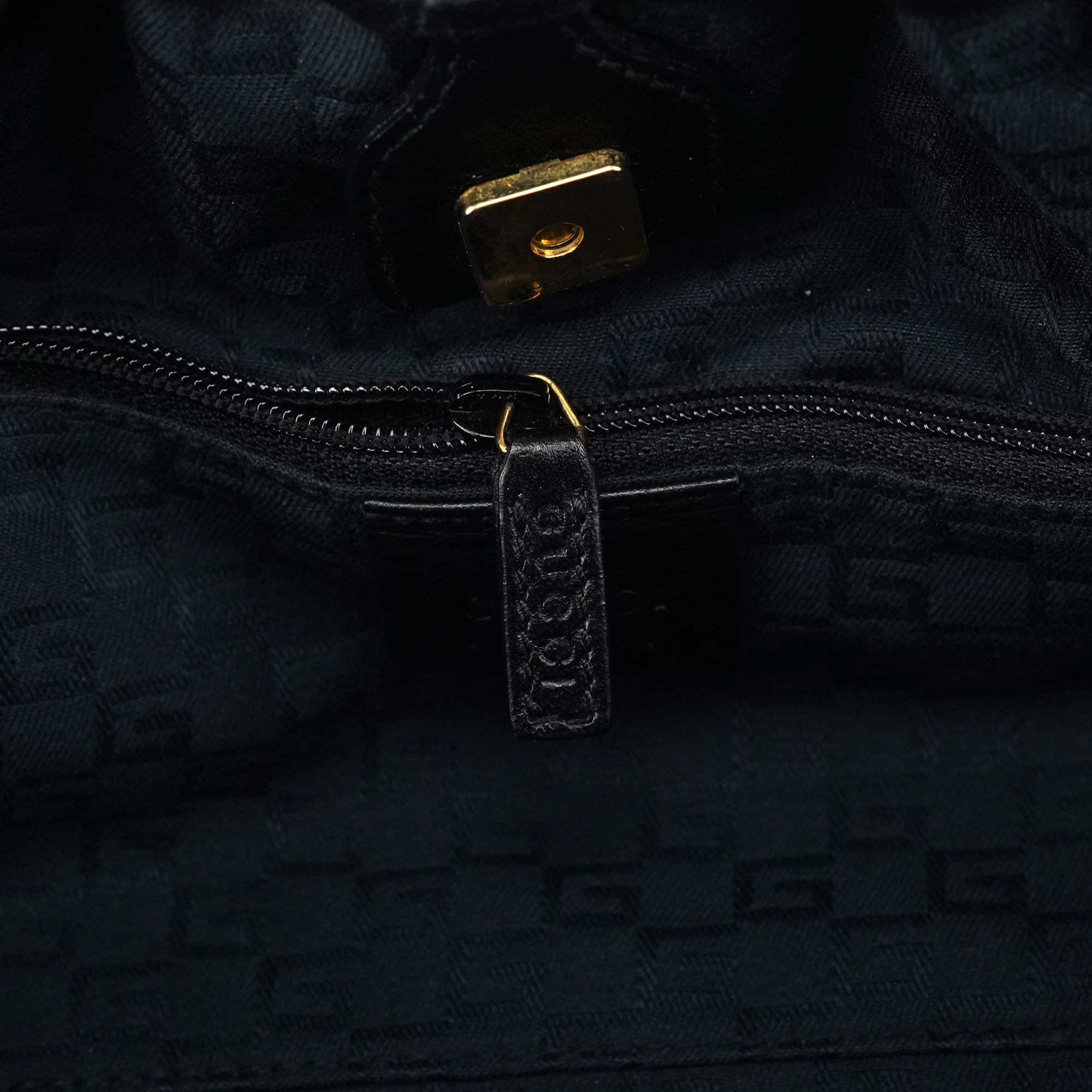 109156 Black Calfskin Leather Ruched Shoulder Bag