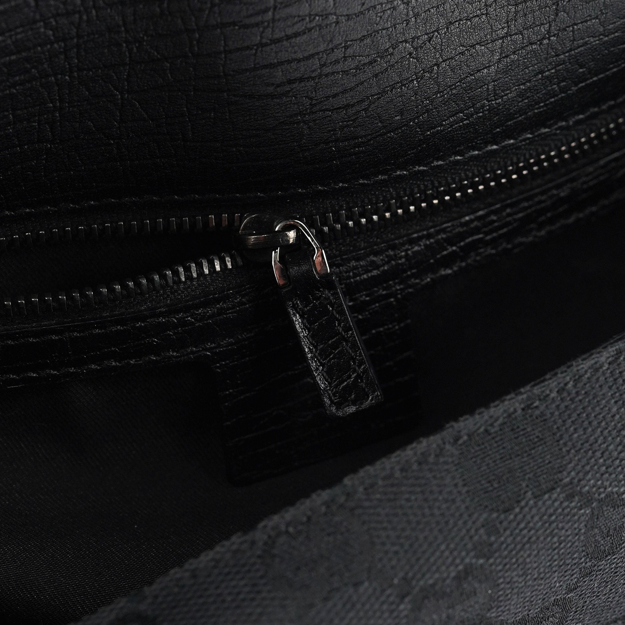 114915 Black GG Horsebit Shoulder Bag