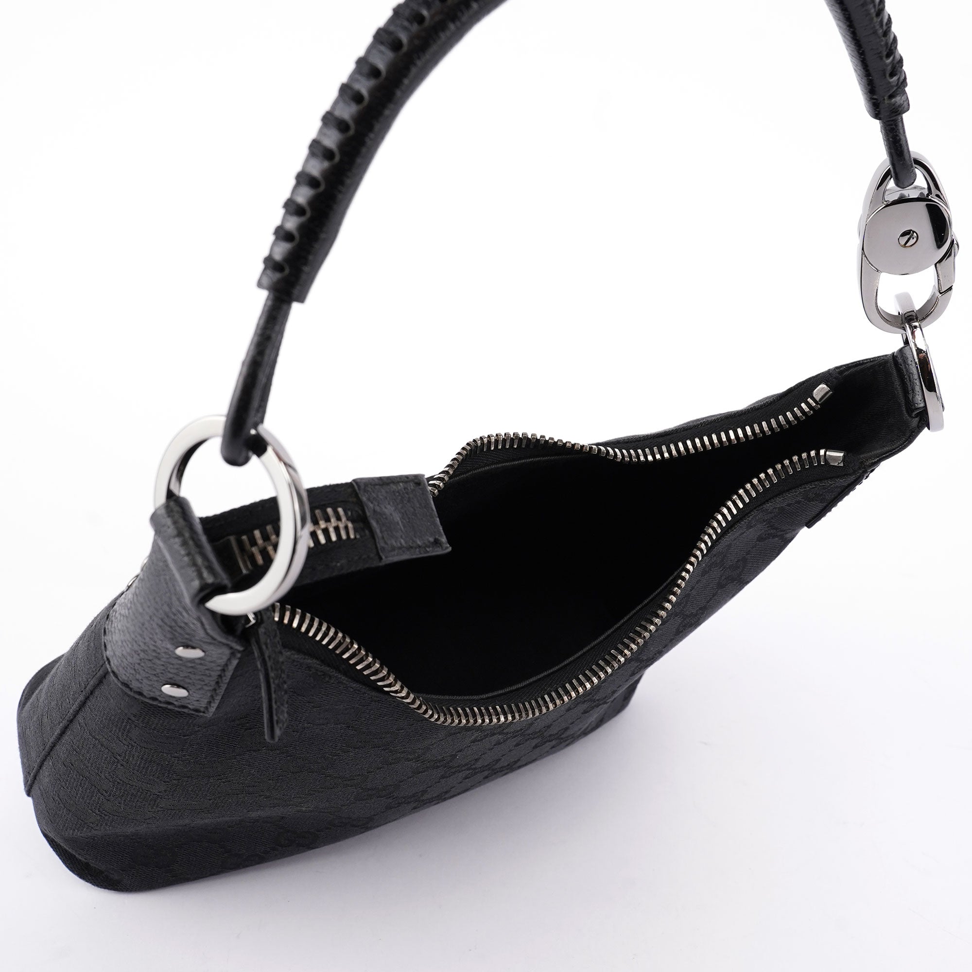 115002 Black GG Shoulder Bag