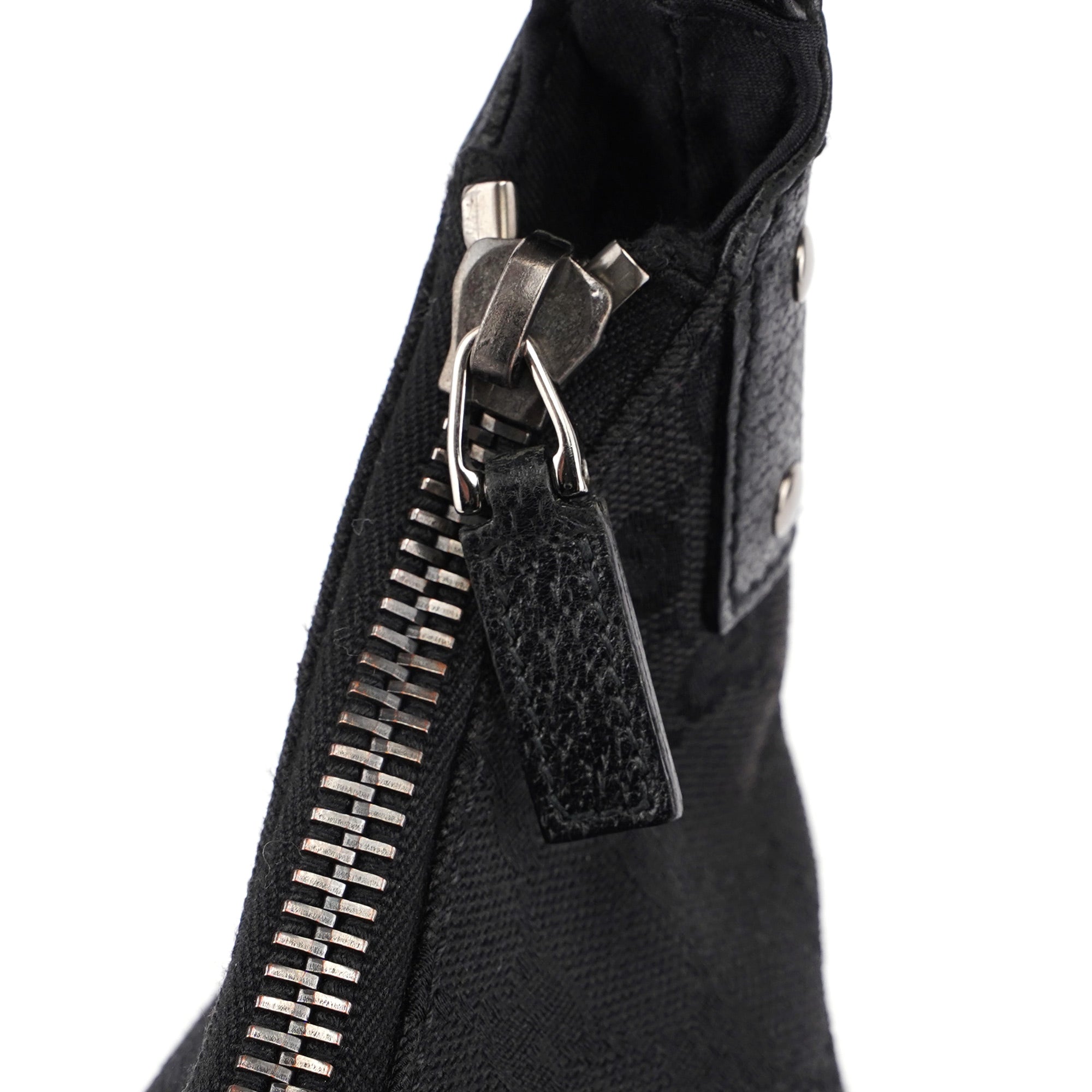 115003 Black GG Shoulder Bag