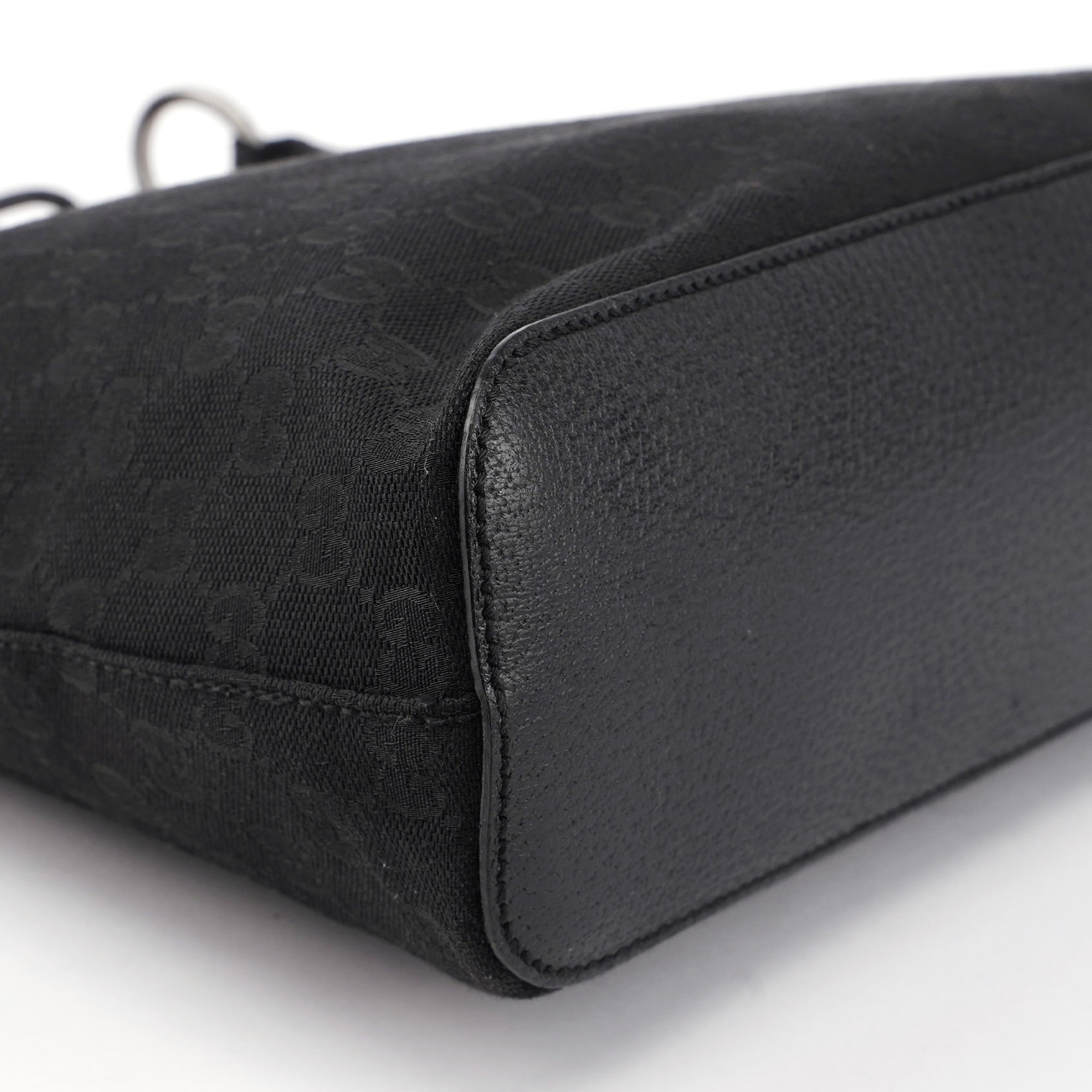 115003 Black GG Shoulder Bag