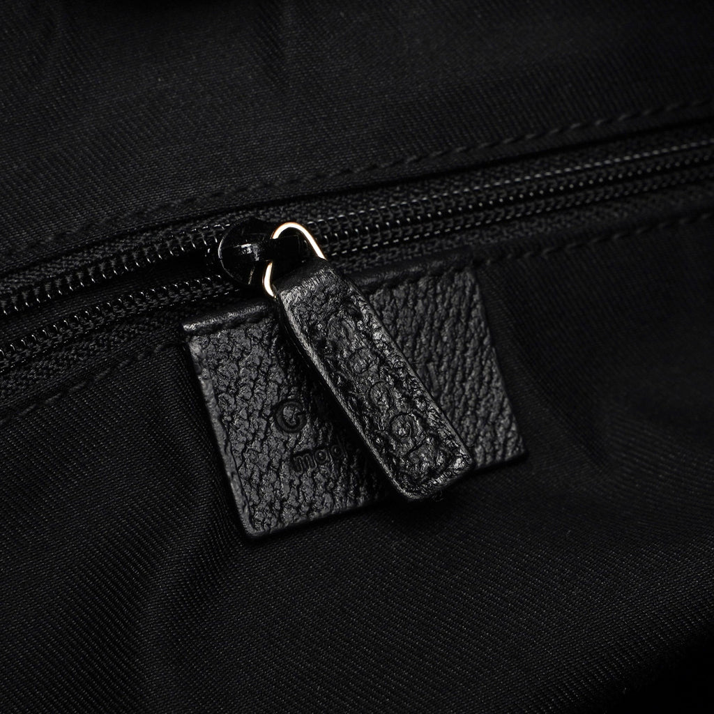 115003 Black Pebble Leather Shoulder Bag