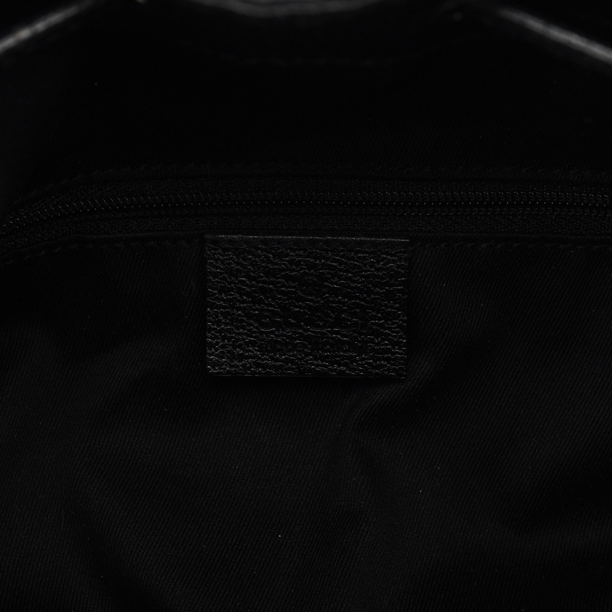 115006 Black GG Round Shoulder Bag