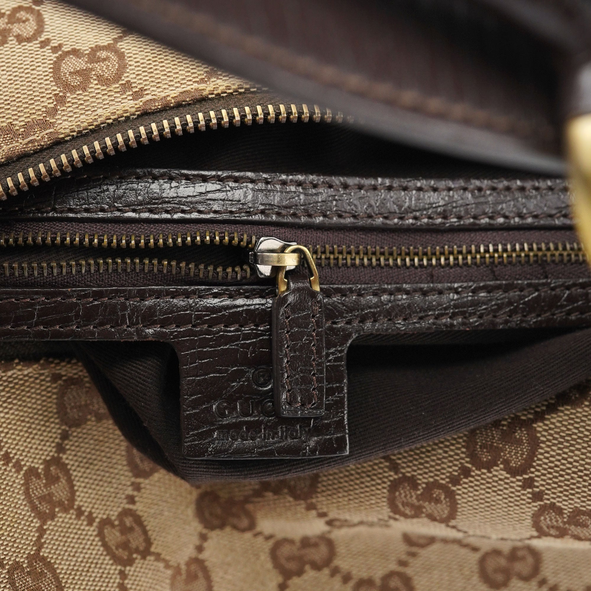 115867 Beige GG Horsebit Shoulder Bag