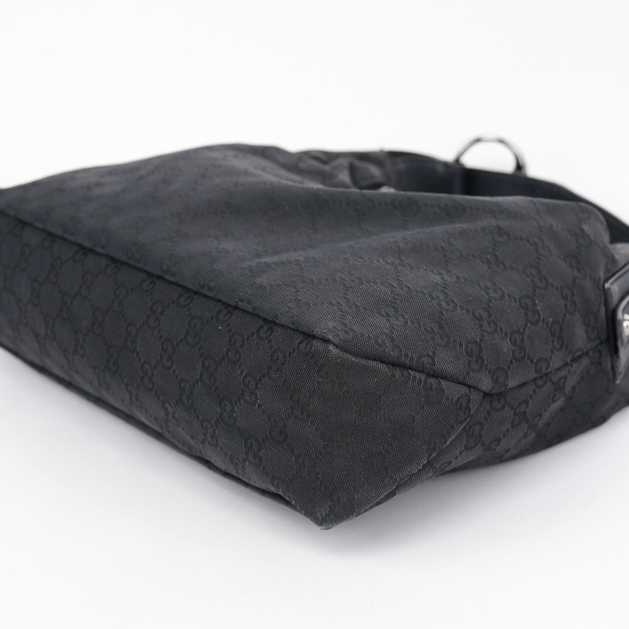 115867 Black GG Horsebit Shoulder Bag