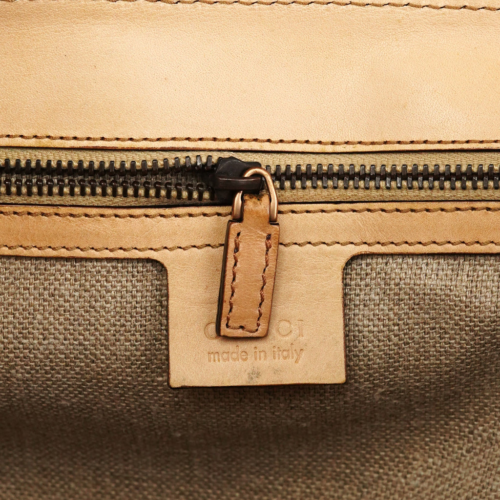 124824 Beige GG Leather Shoulder Bag