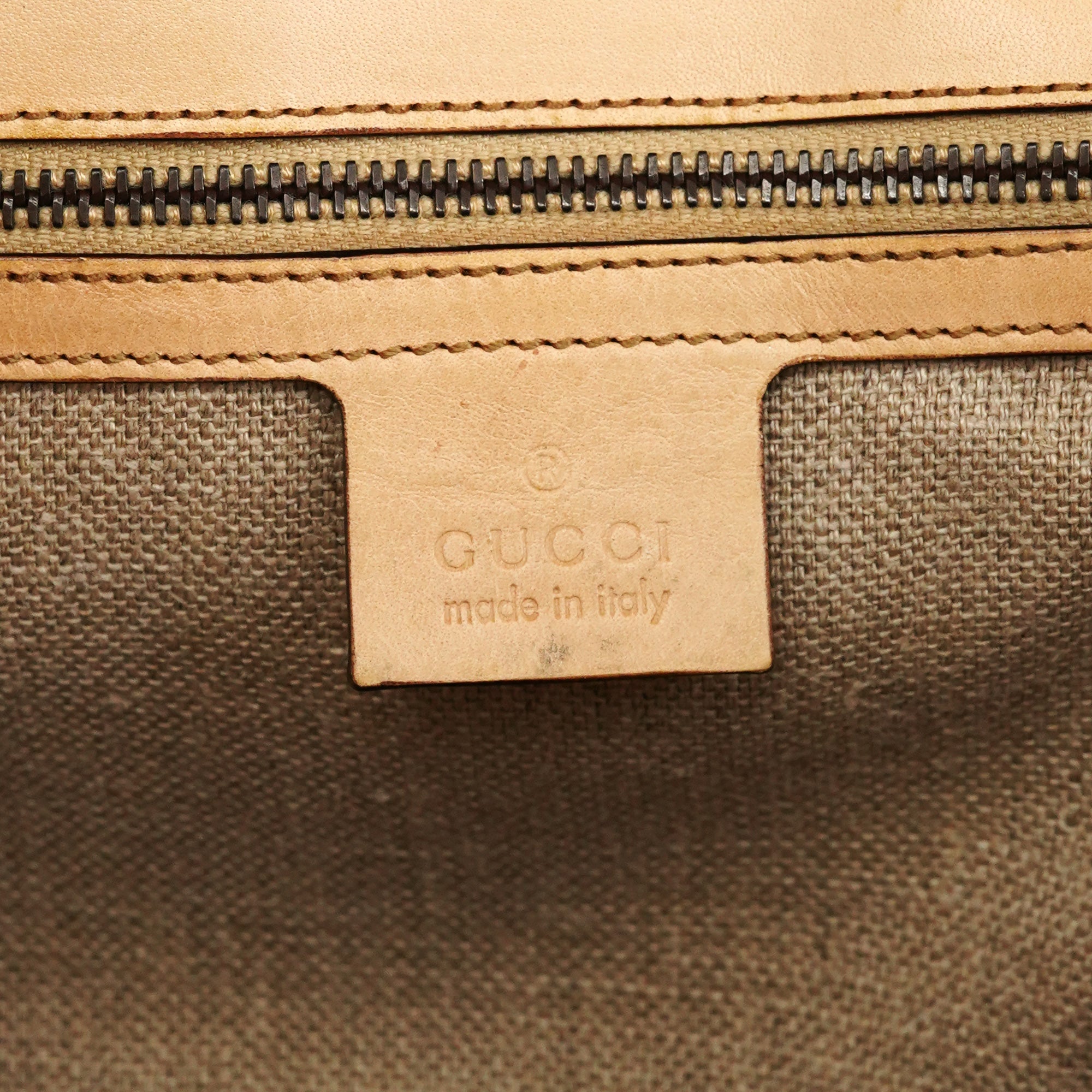 124824 Beige GG Leather Shoulder Bag