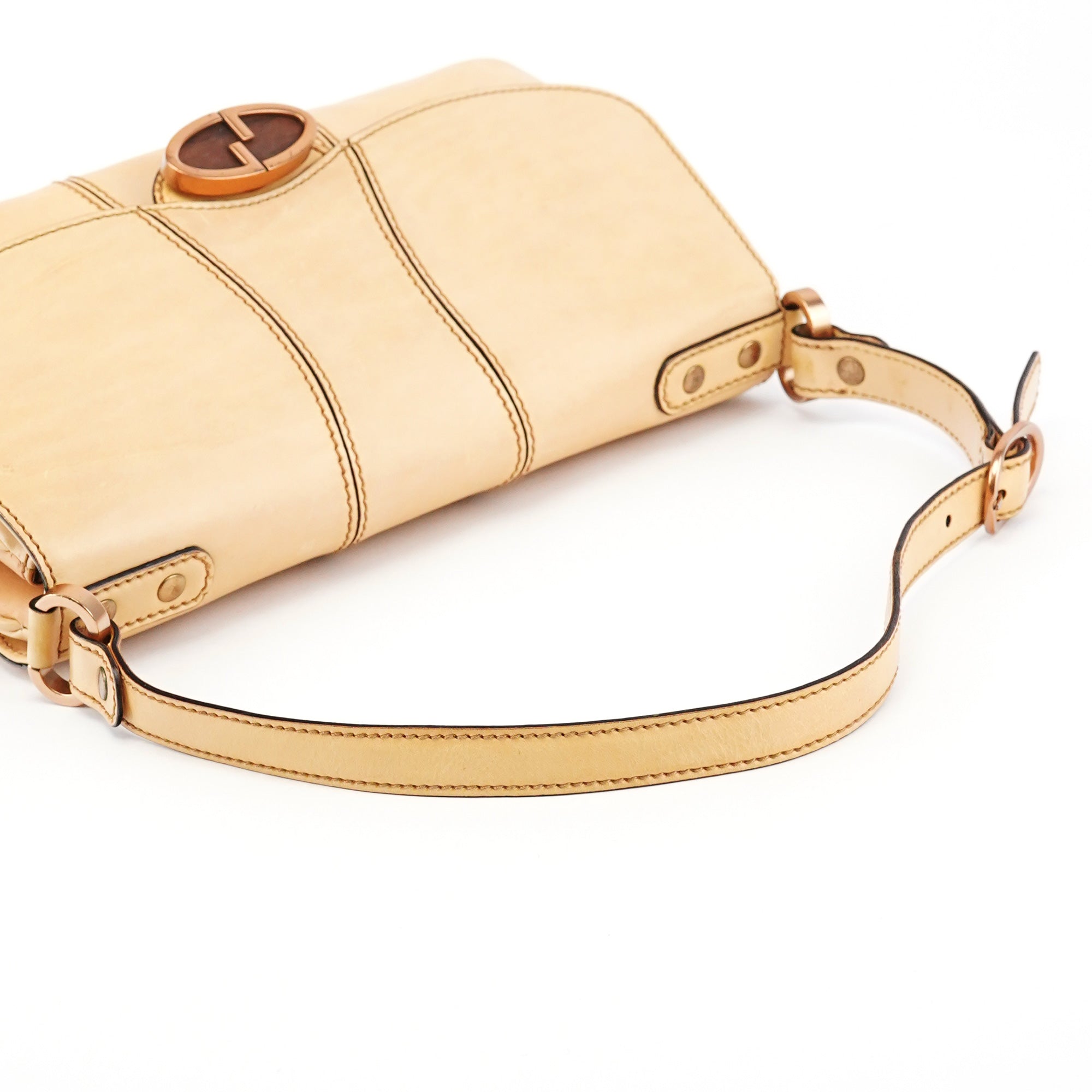 124824 Beige GG Leather Shoulder Bag