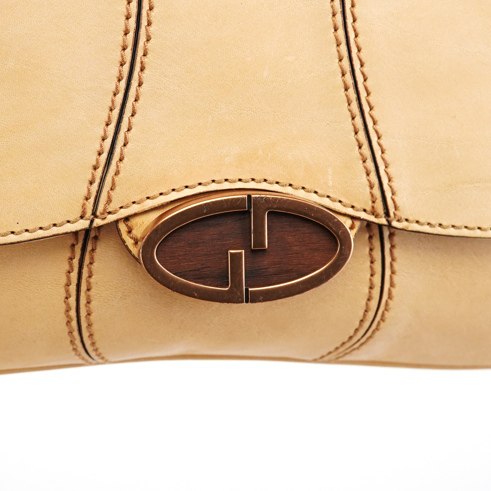 124824 Beige GG Leather Shoulder Bag