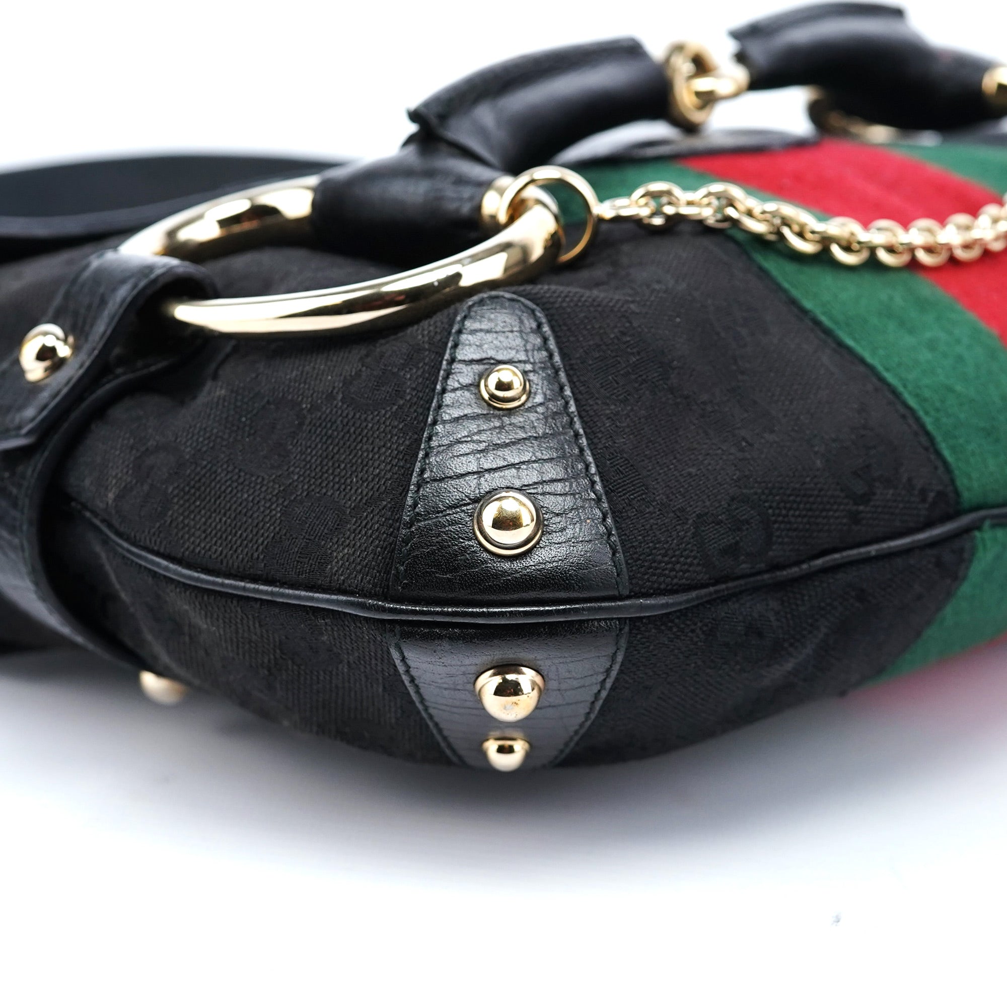 131096 Black GG Horsebit Shoulder Bag