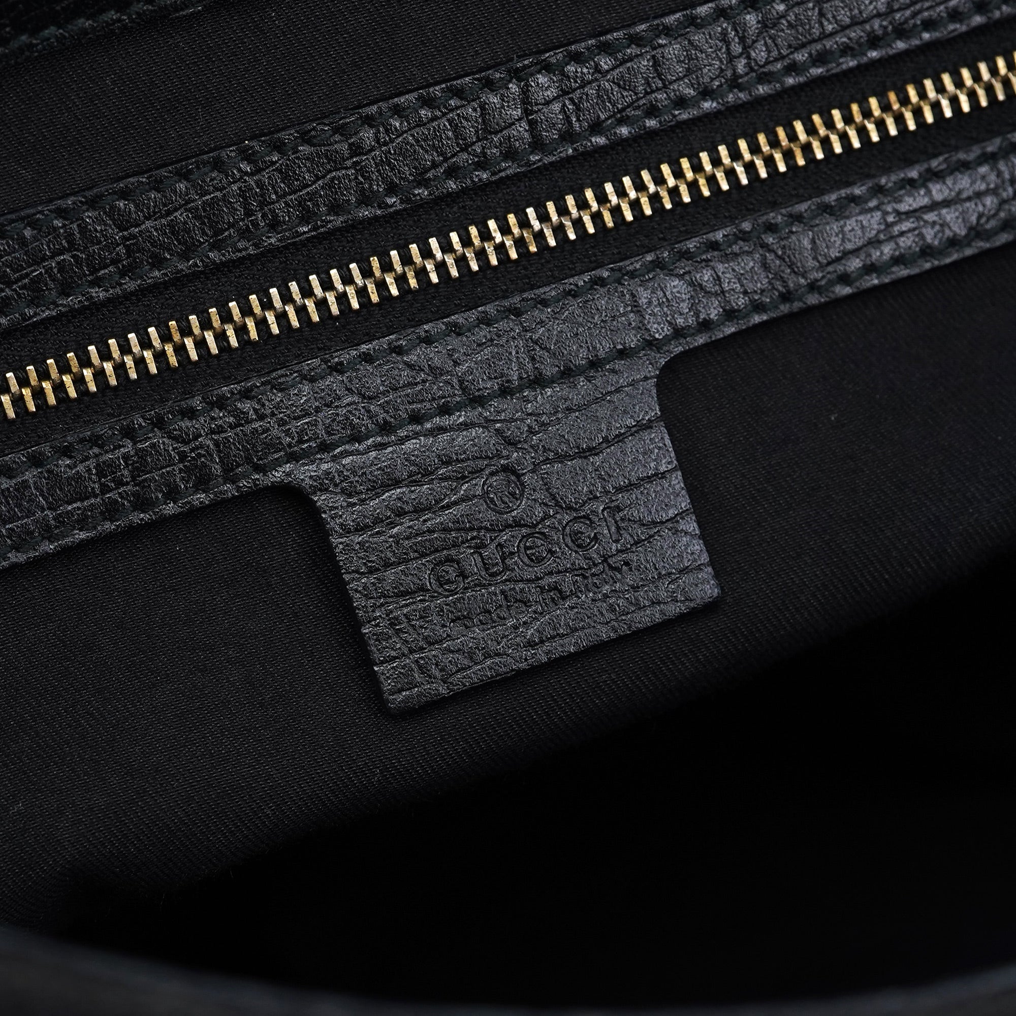 131096 Black GG Horsebit Shoulder Bag