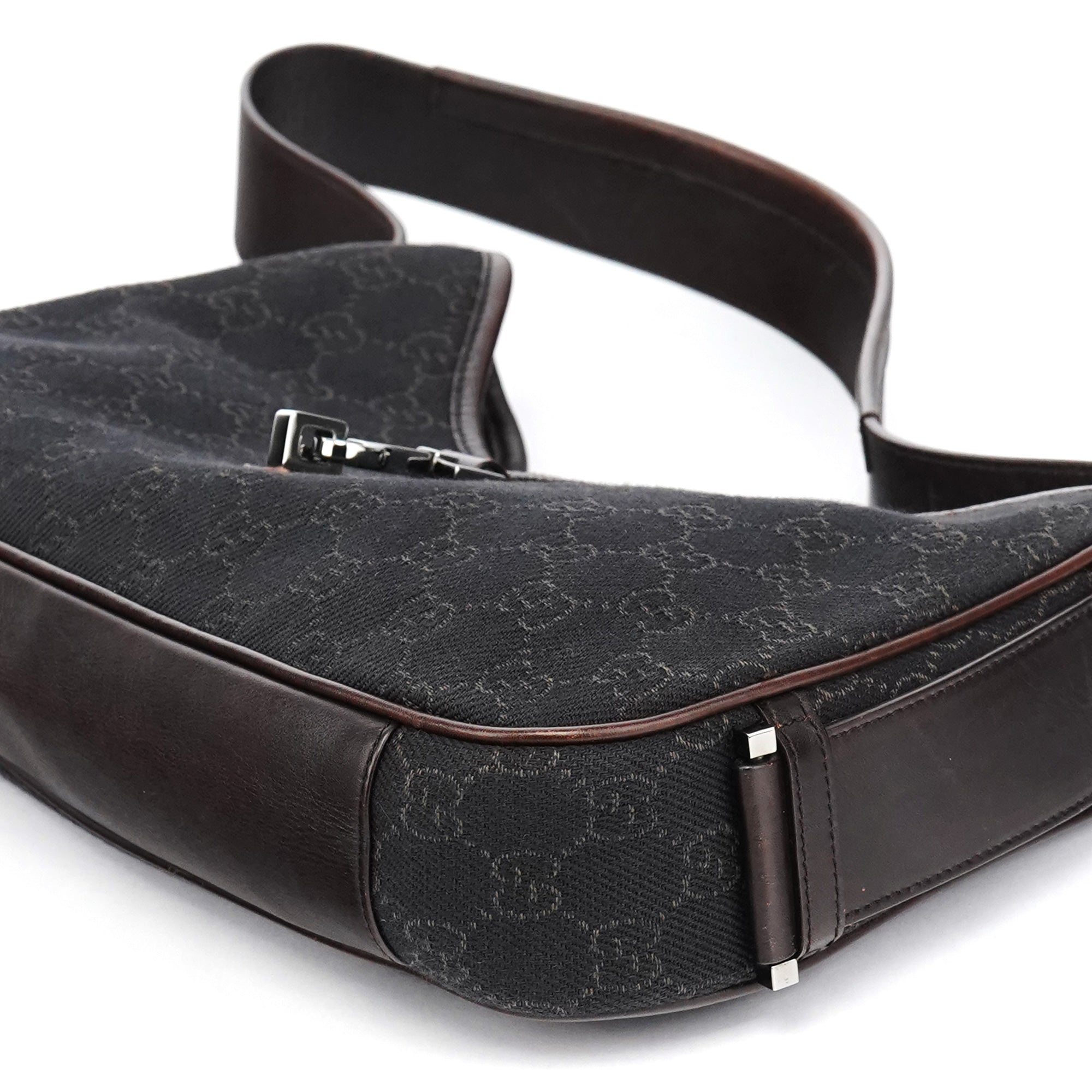 143747 Brown GG Jackie Shoulder Bag