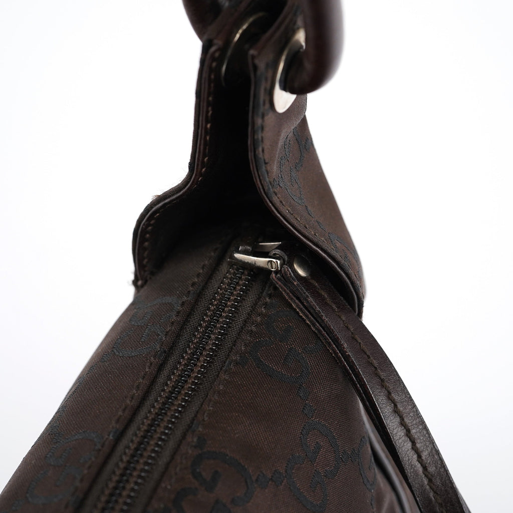 152280 Brown GG Shoulder Bag
