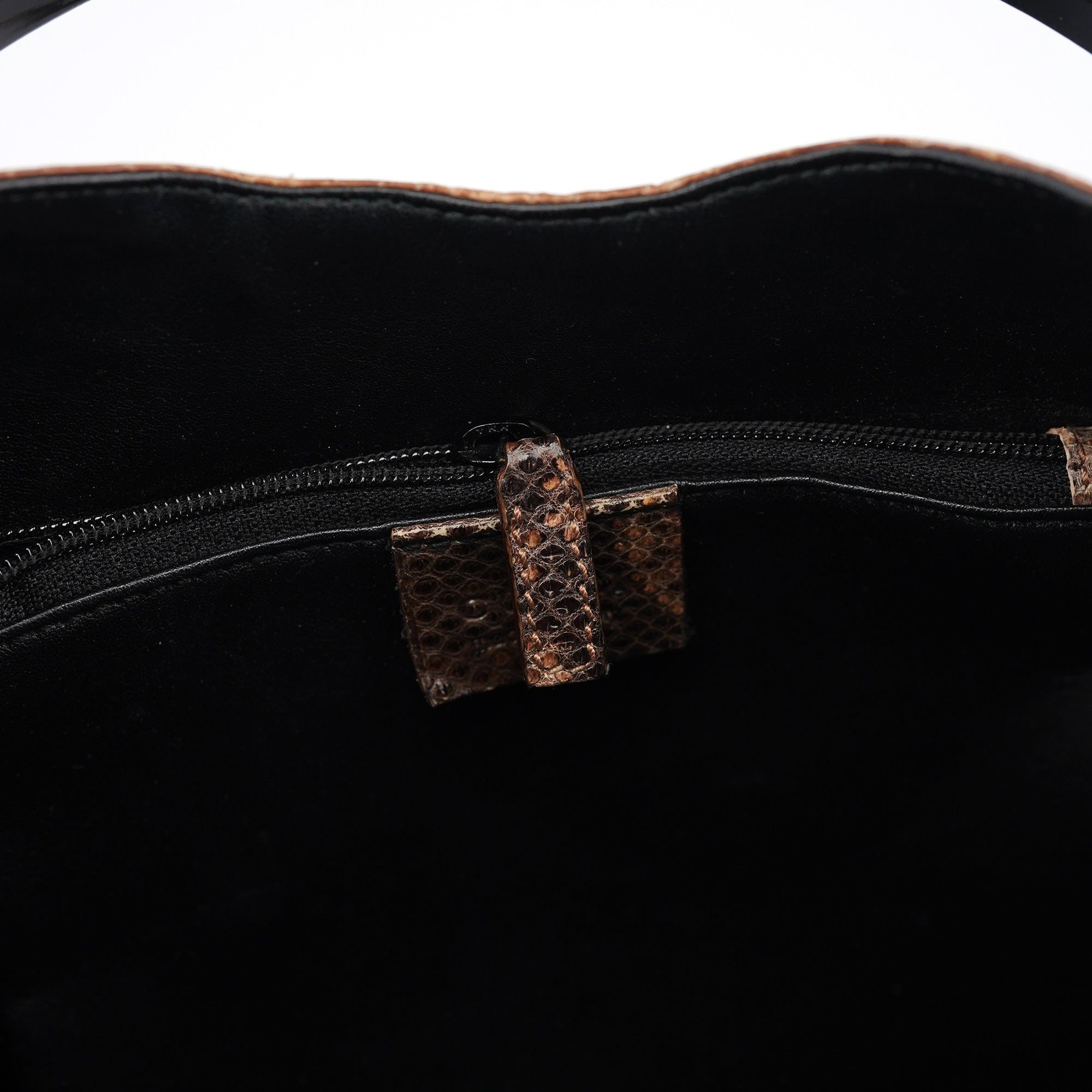 1999 Beige Lizard Leather Loop Shoulder Bag