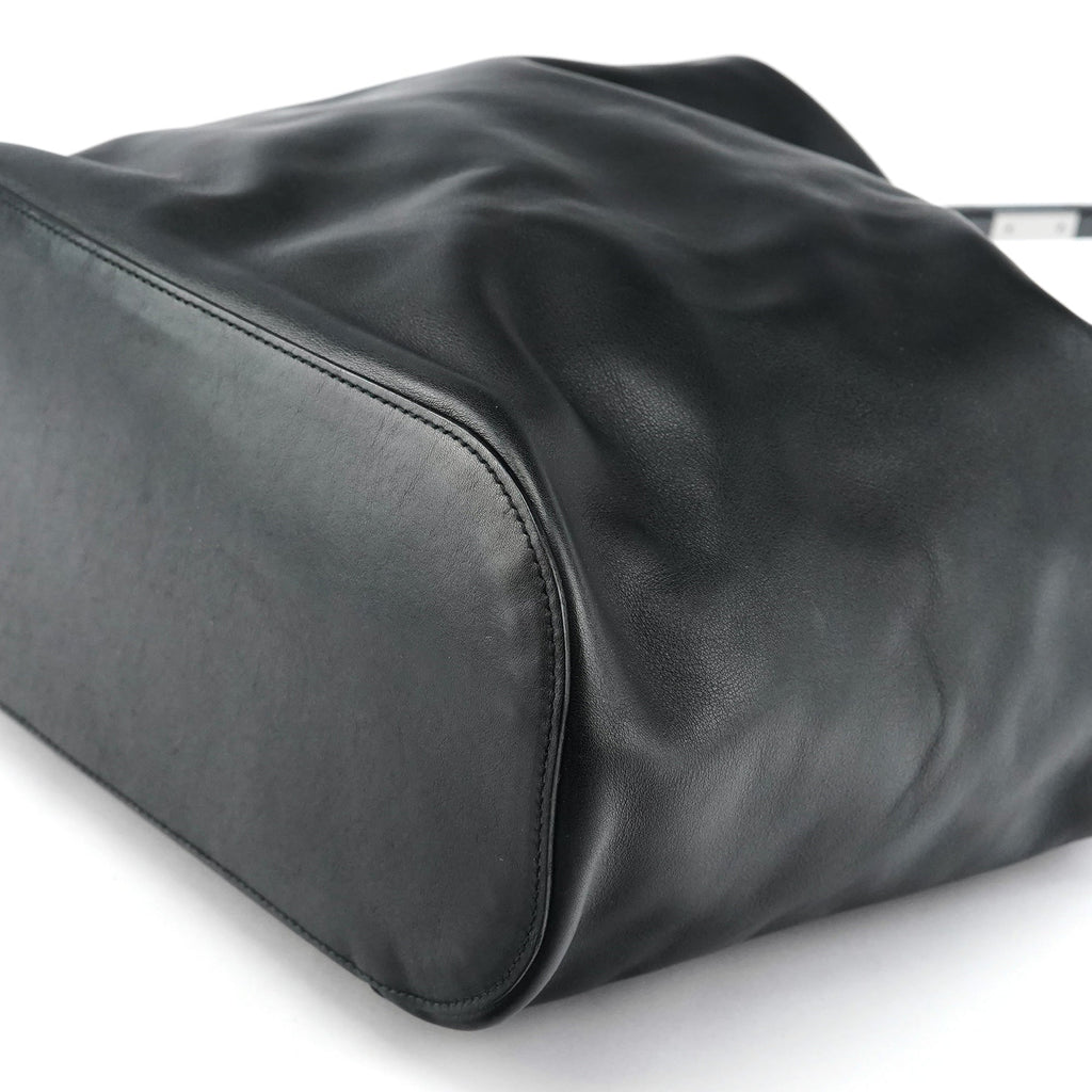 1999 Black Calfskin Loop Shoulder Bag