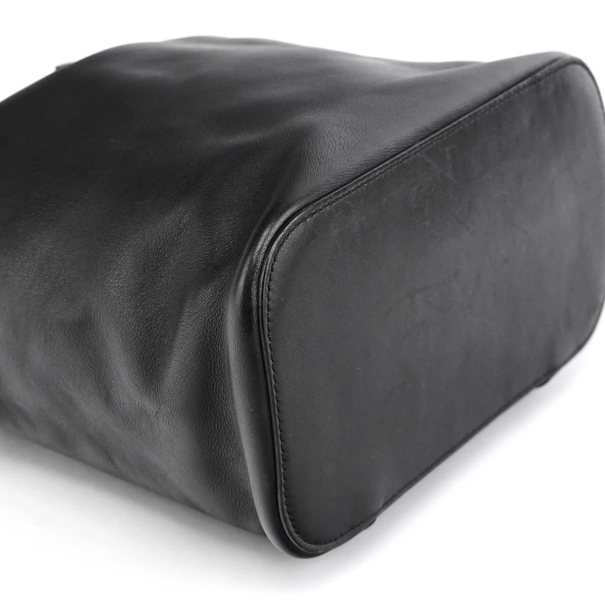 1999 Black Calfskin Loop Shoulder Bag
