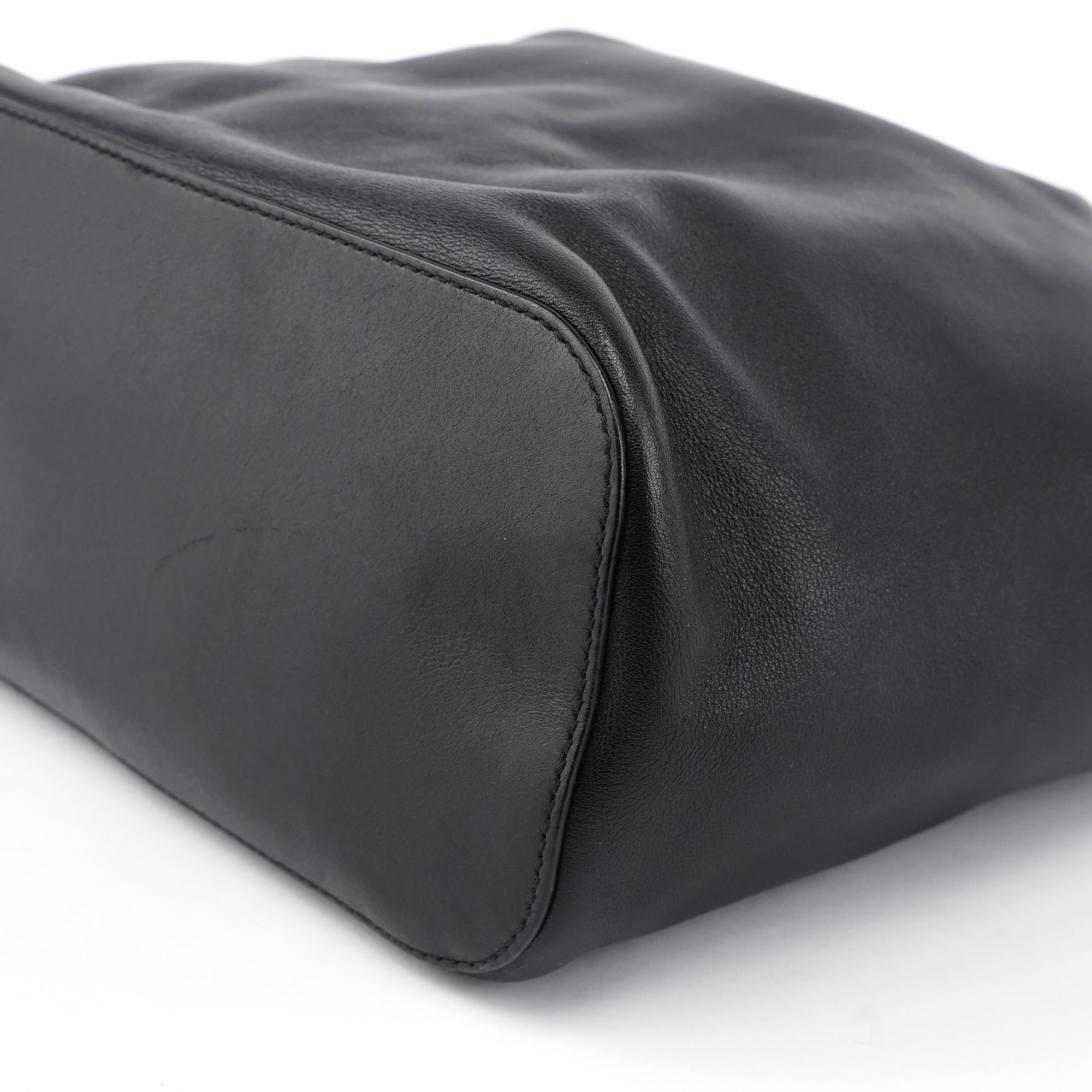 1999 Black Calfskin Ring Bag
