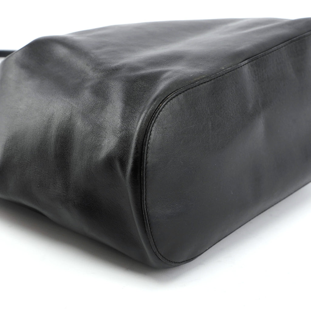1999 Black Calfskin Ring Bag
