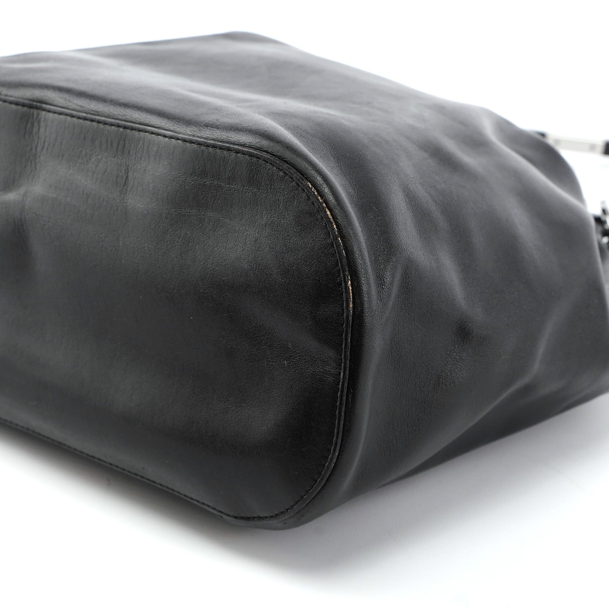 1999 Black Calfskin Ring Bag